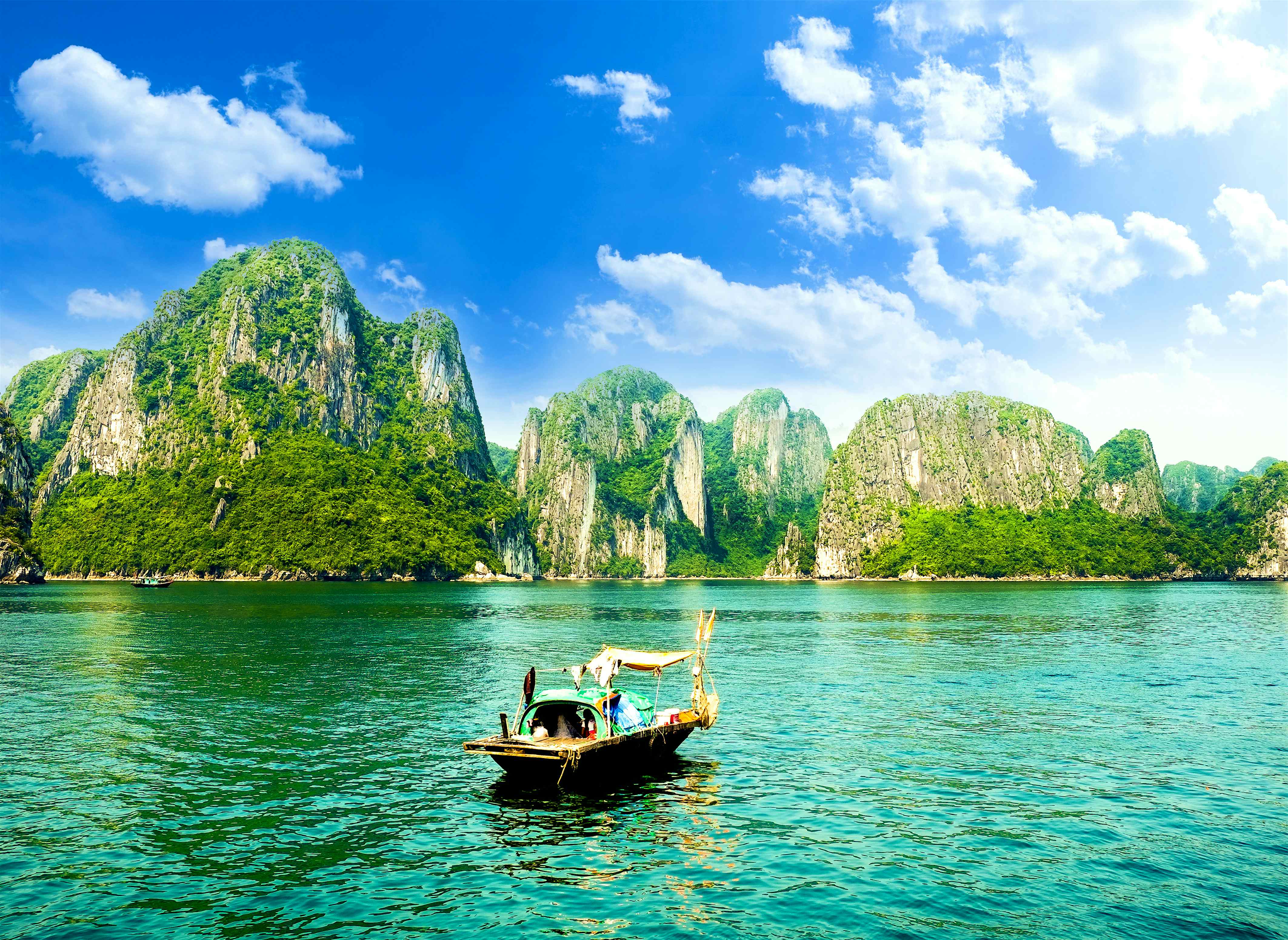oasis travel vietnam
