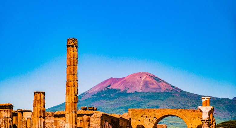 The famous antique site of Pompeii, near Naples. It was completely destroyed by the eruption of Mount Vesuvius. One of the main tourist attractions in Italy.