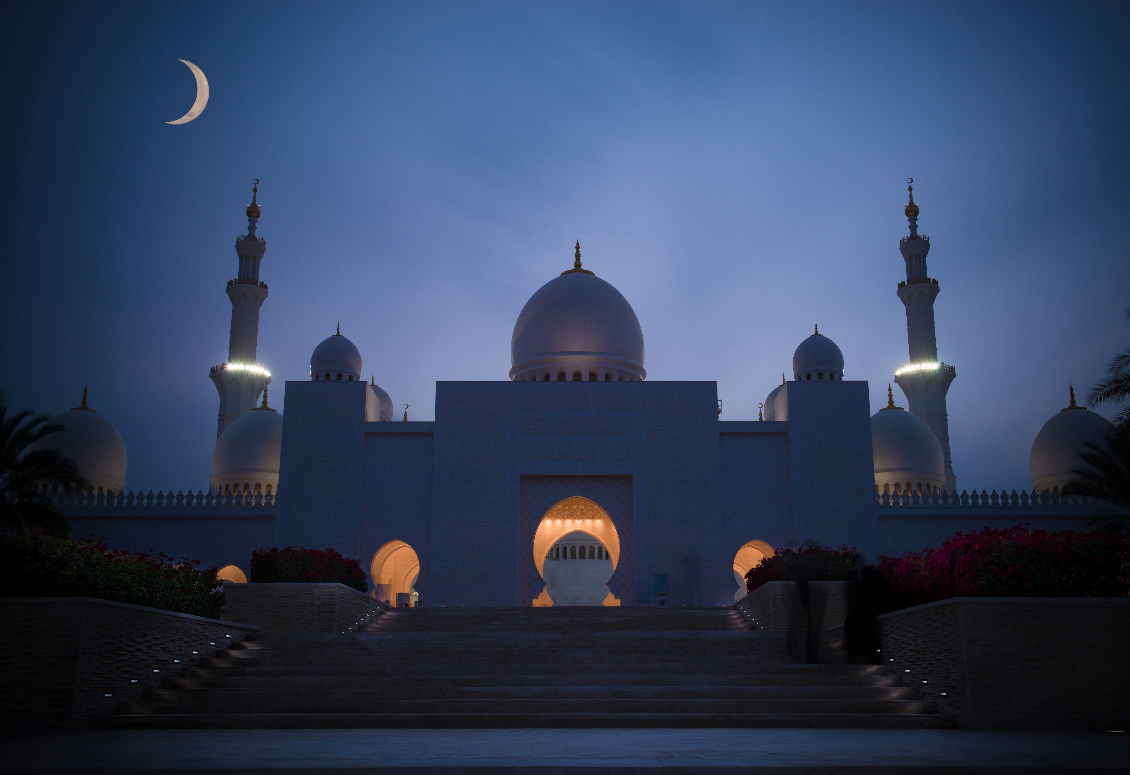 500px Photo ID: 102469841 - Amazing Sheik Zayed Mosque, Abu Dhabi, UAE. The pride of gulf region.