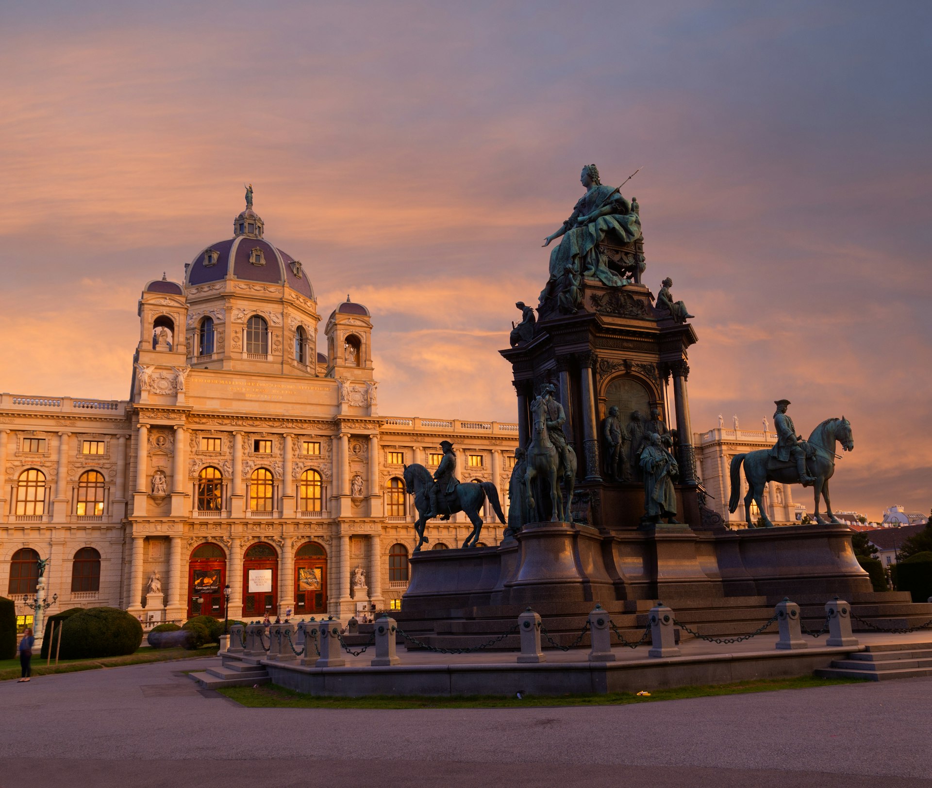 The outside of the Kunsthistorisches Museum in Vienna at Sunset