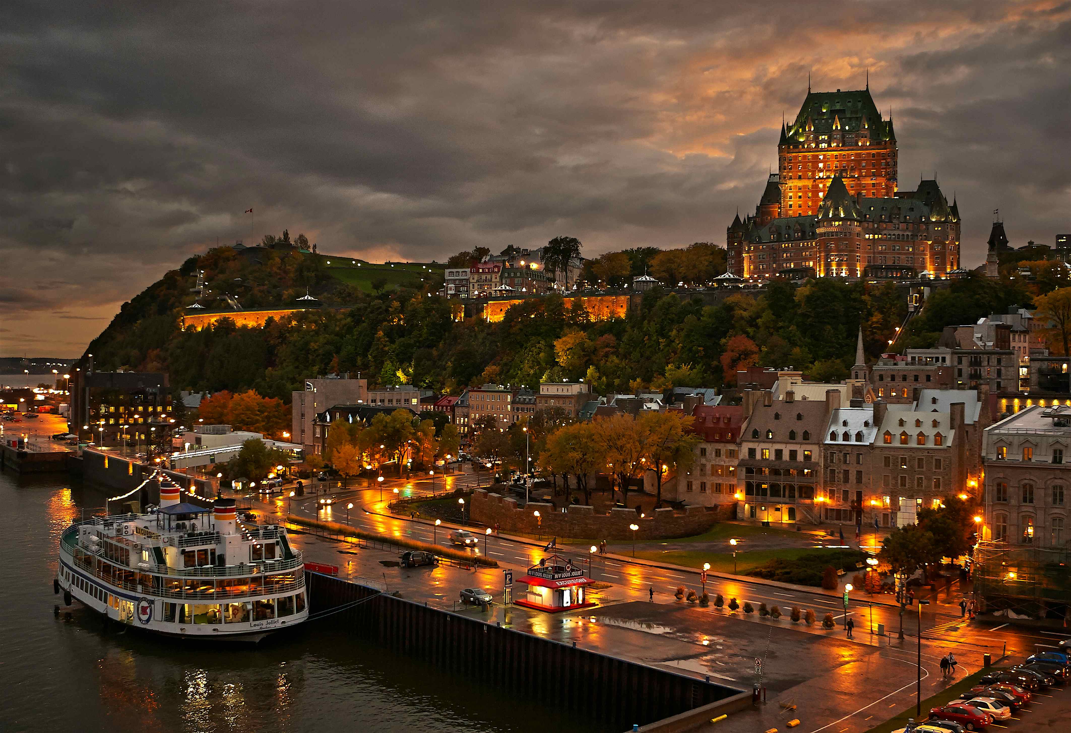 most beautiful cities to visit in canada