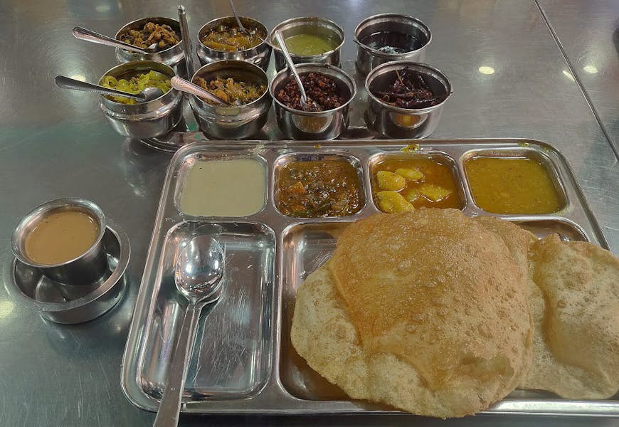 Burmese Tamilain Lunch.jpg