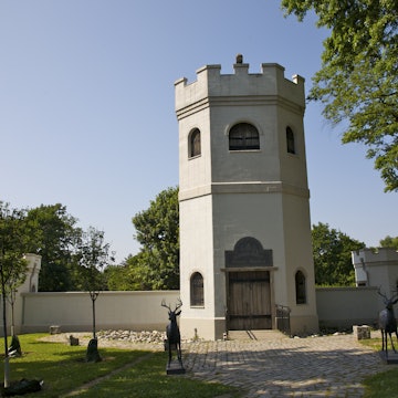 Snug Harbor contains 14 botanical gardens and 26 historic buildings housing various cultural organizations.