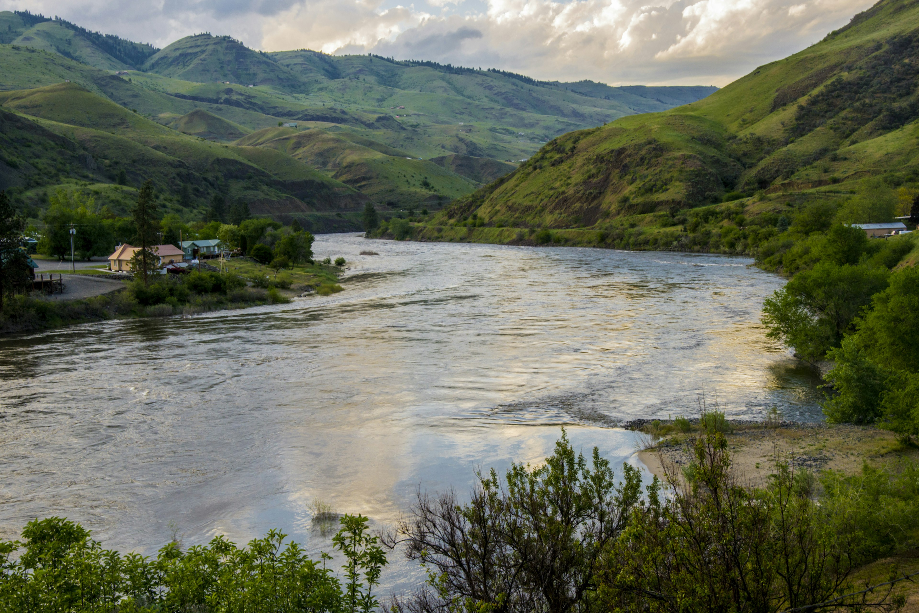 Salmon River Canyon between Grangeville and Riggins, Idaho, USA