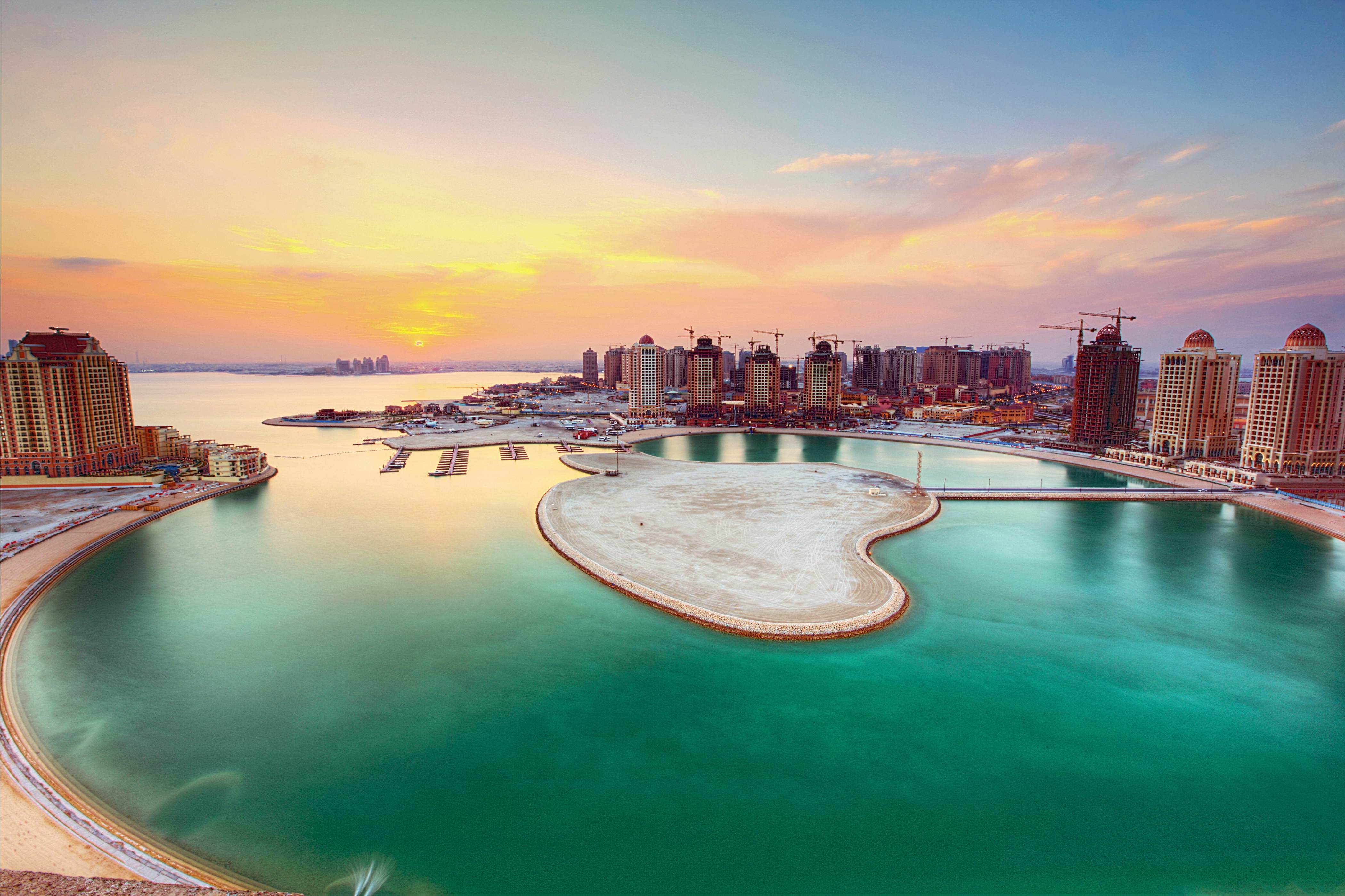 Qatar Flag Its Meaning History And Design Lonely Planet