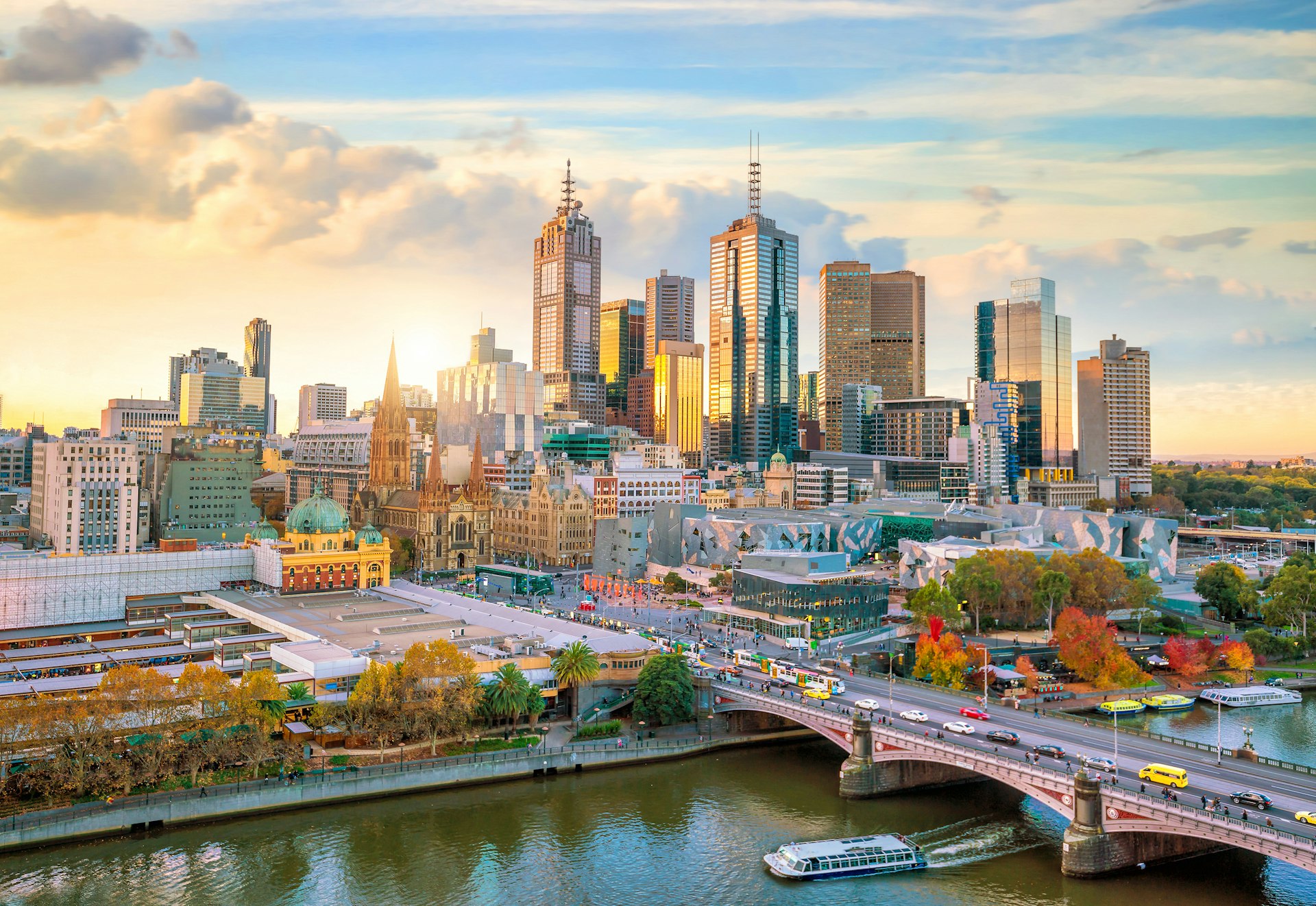 Melbourne city skyline at twilight