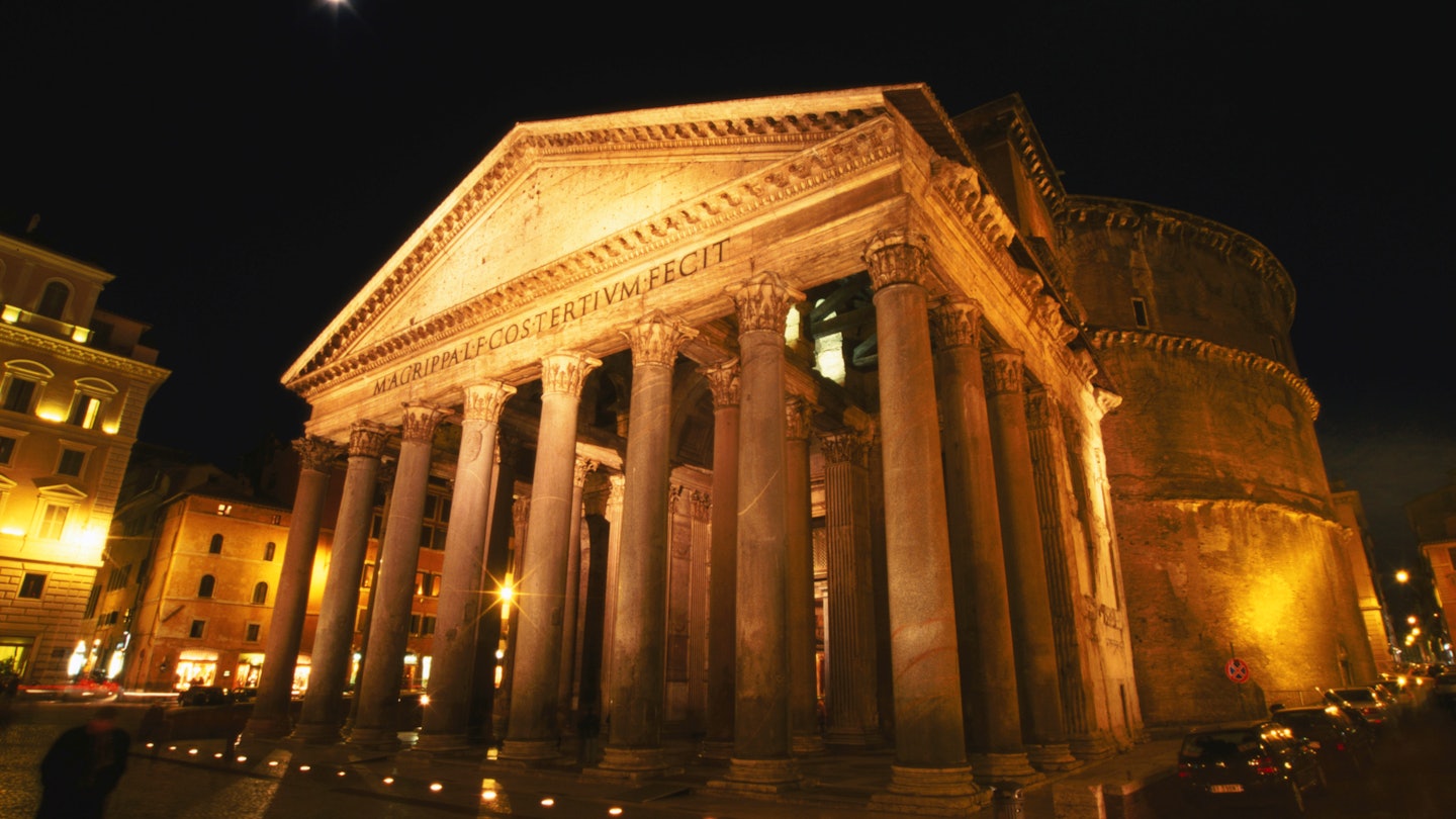 Full moon over Pantheon and portico.