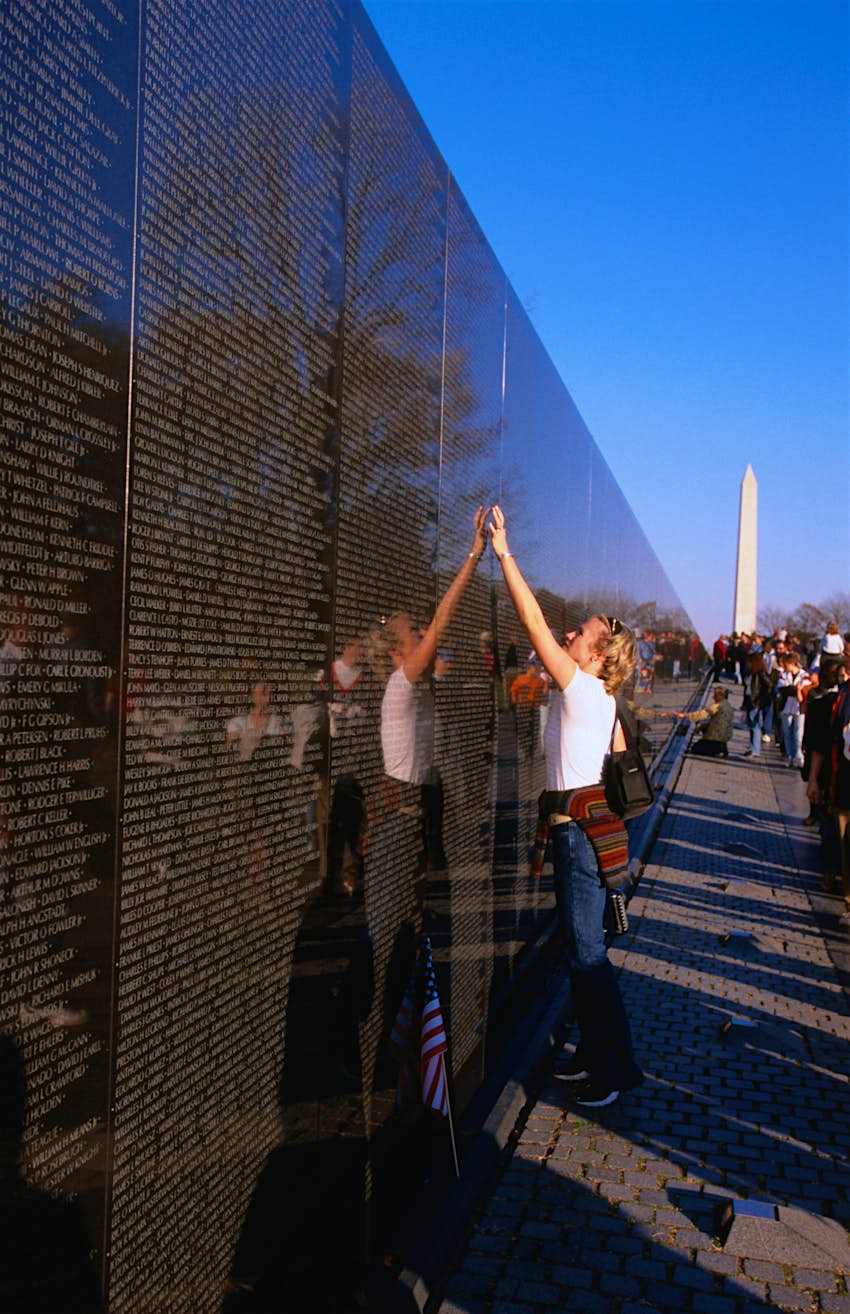LPI-9426-136.jpg LPI-9426-136.jpg