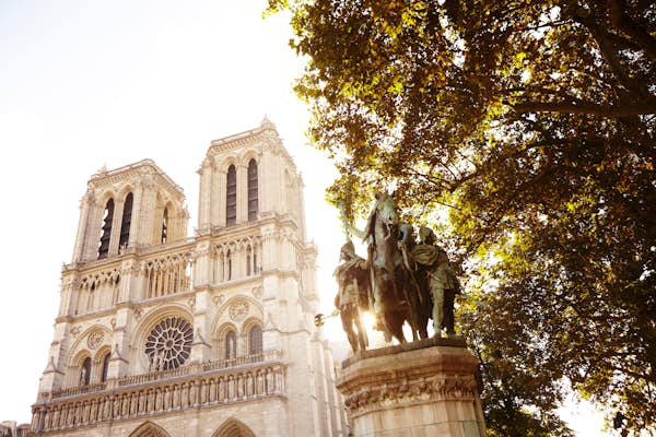 ノートルダム大聖堂の修復について知らないかもしれない5つのこと