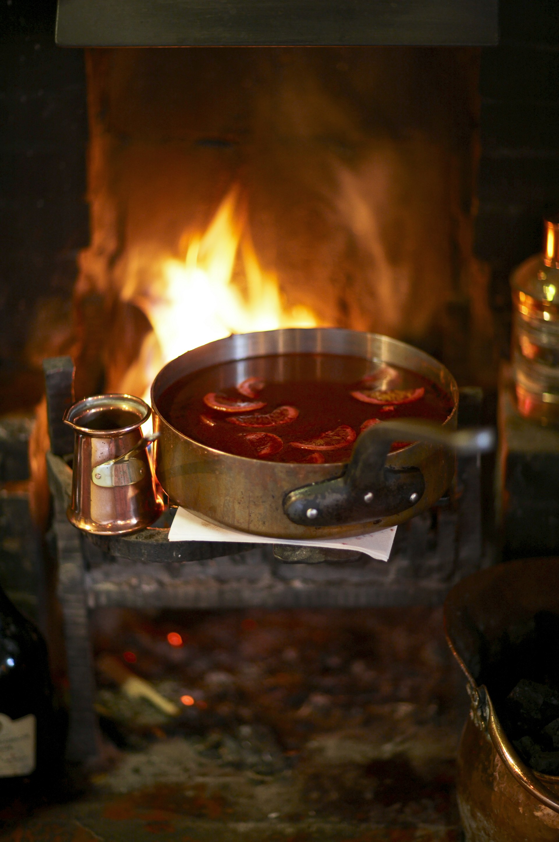 Mulled wine by fire at The Star Inn