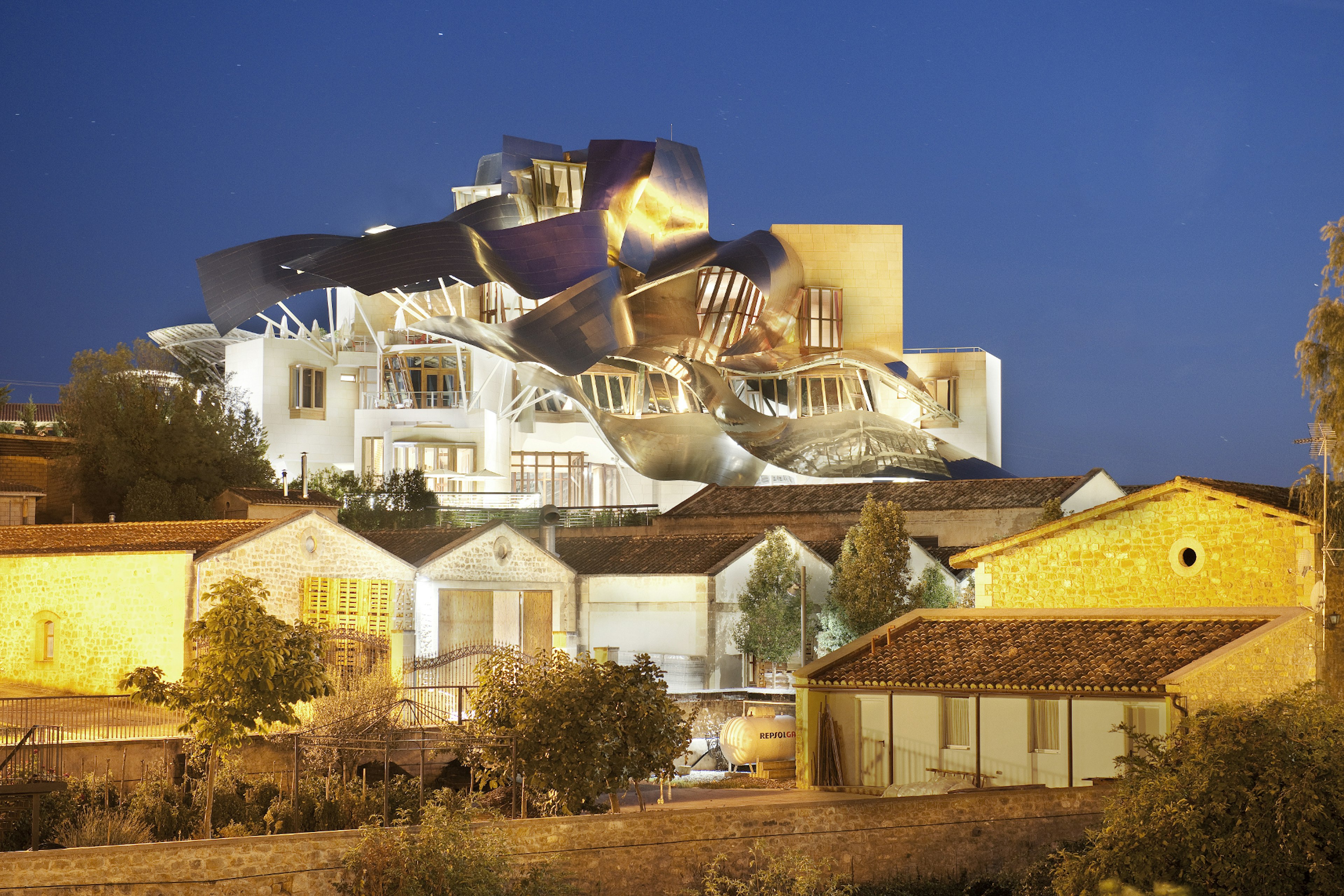 Marqués de Riscal Hotel and winery by Frank Gehry