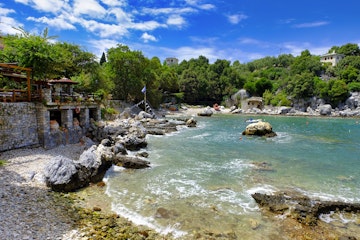 The picturesque Damouchari on the east coast of the Pelion, the small village was rightly chosen as one of the locations for the film „Mamma Mia“.