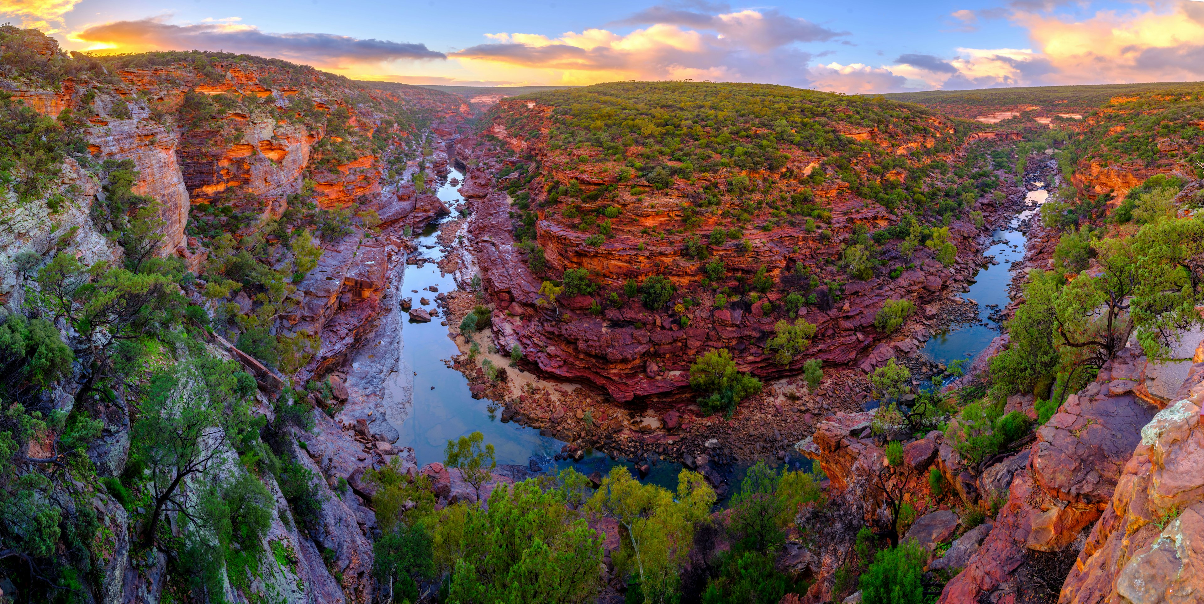 Z Bend Lookout, Kalbarri National Park.jpg