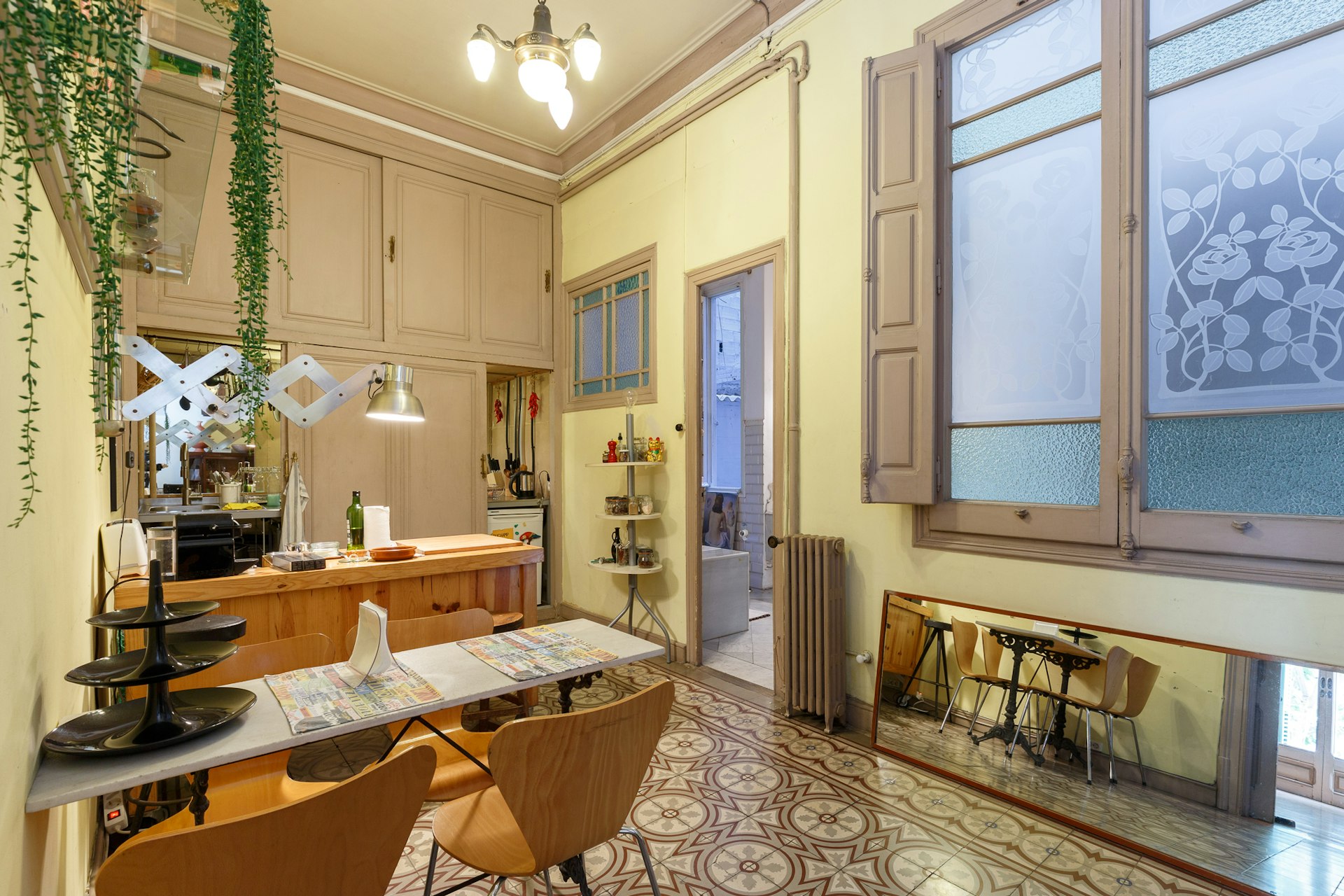 A picture of the modern kitchen inside Casa Ramos