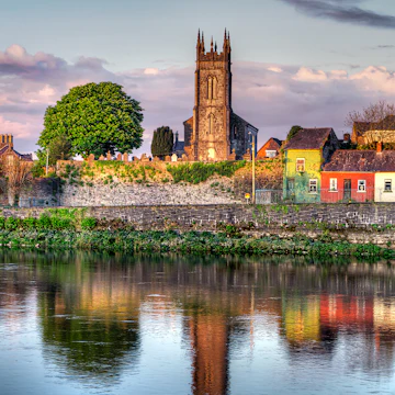 Shannon river scenery in Limerick city, Ireland