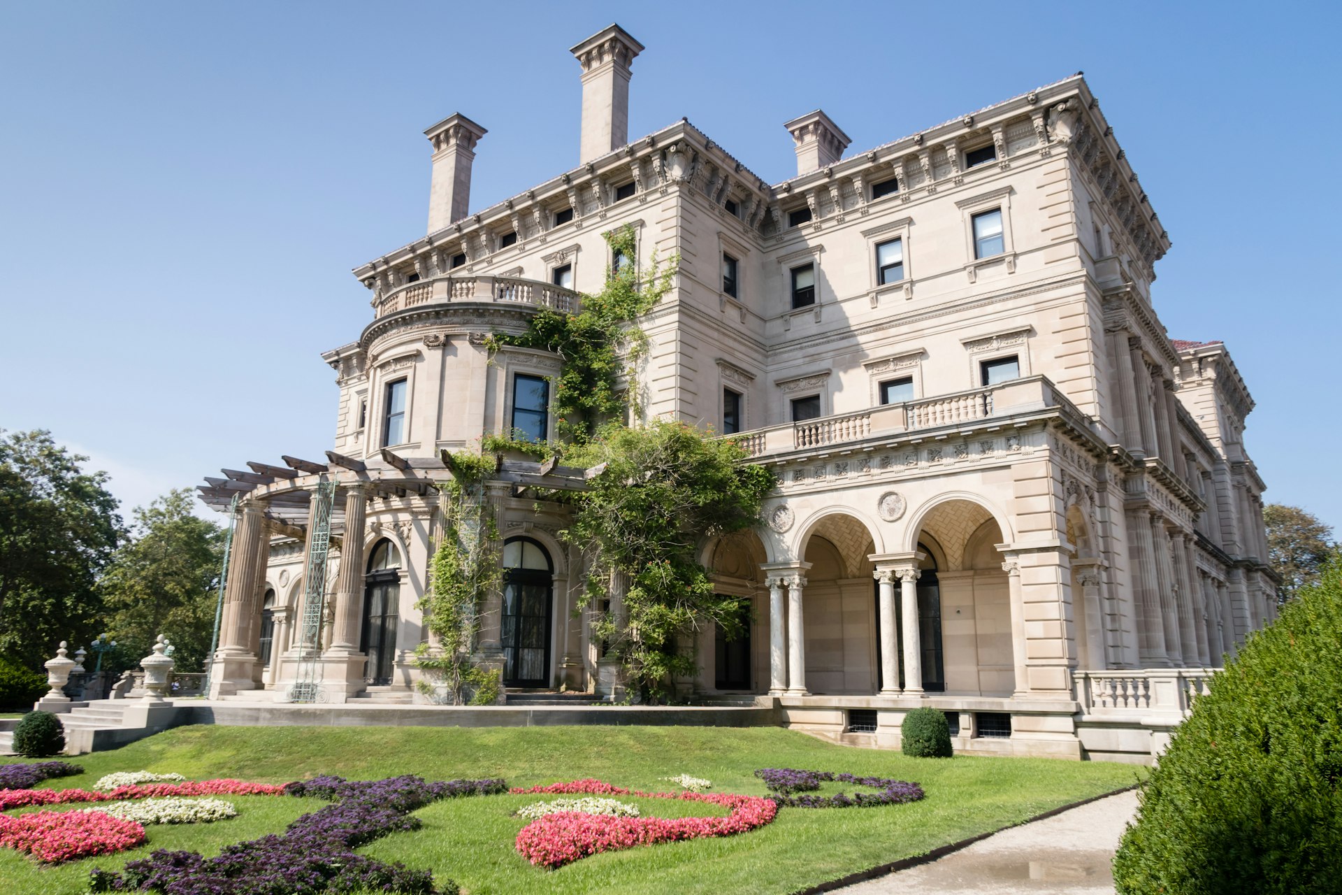 Exterior of the Breakers mansion in Newport, Rhode Island