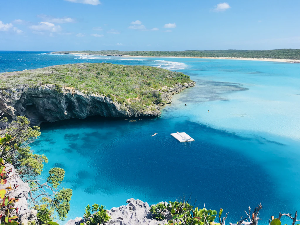 Dean's Blue Hole