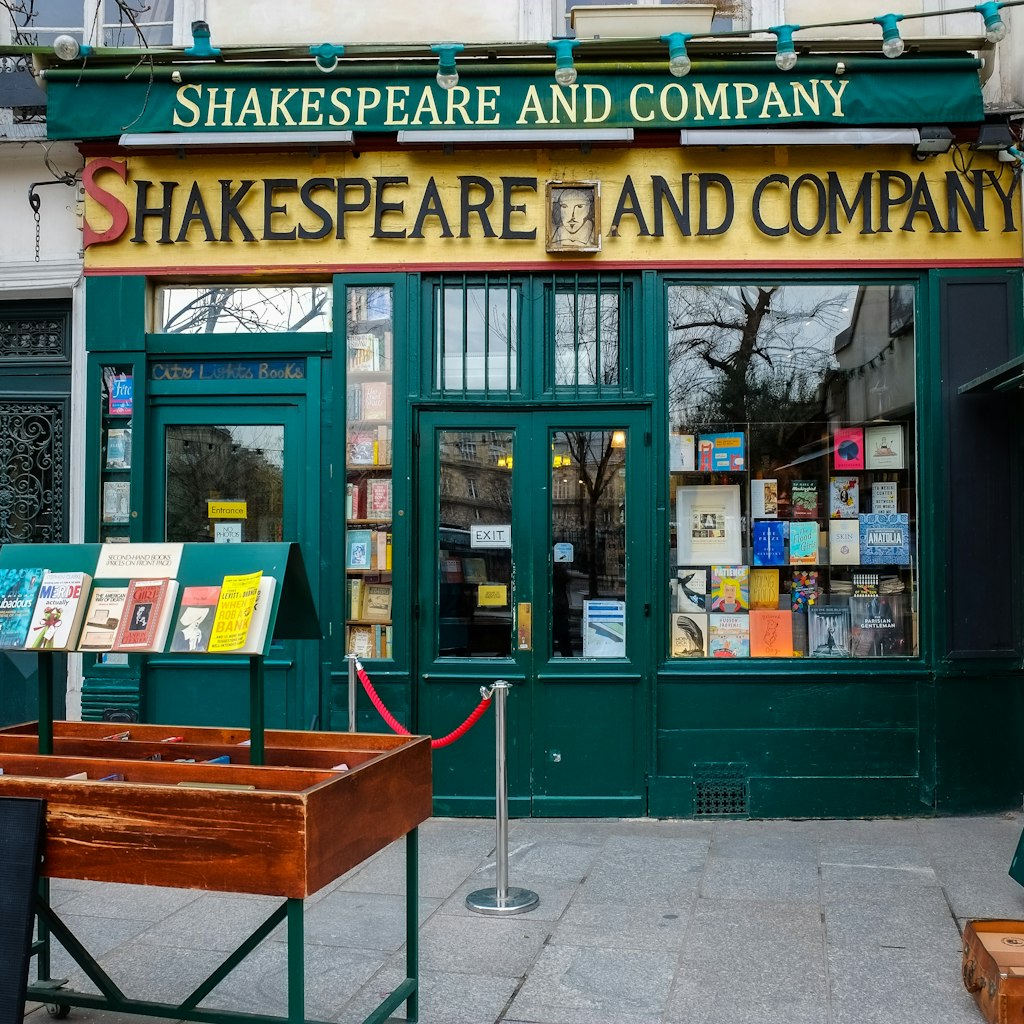 PARIS - FEBRUARY 24,2016:The famous Shakespeare and Company bookstore on March 2, 2014 in Paris, France. It was featured in the Linklater film Before Sunset and in the Woody Allen's Midnight in Paris.