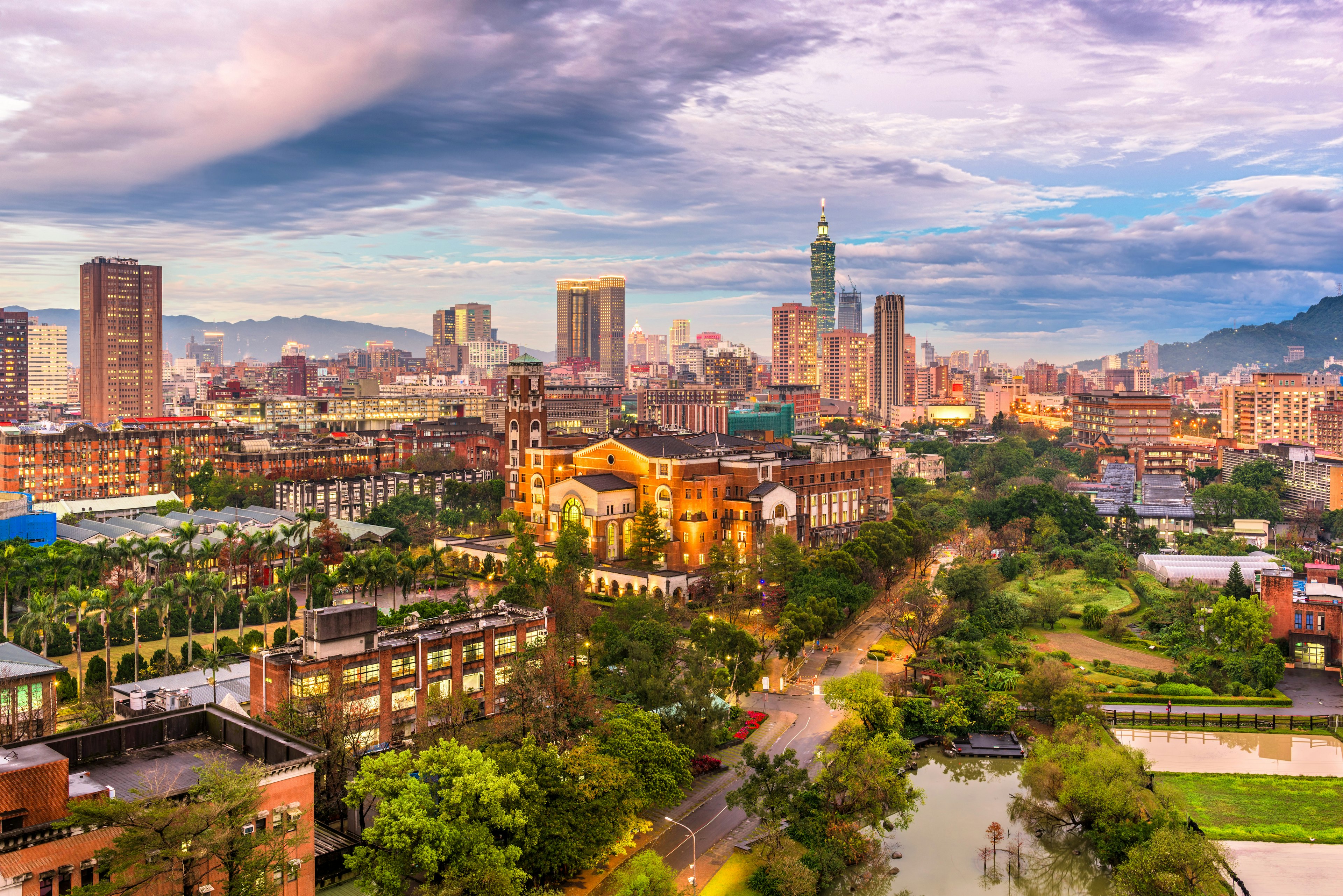 Taipei city skyline on a cloudy day