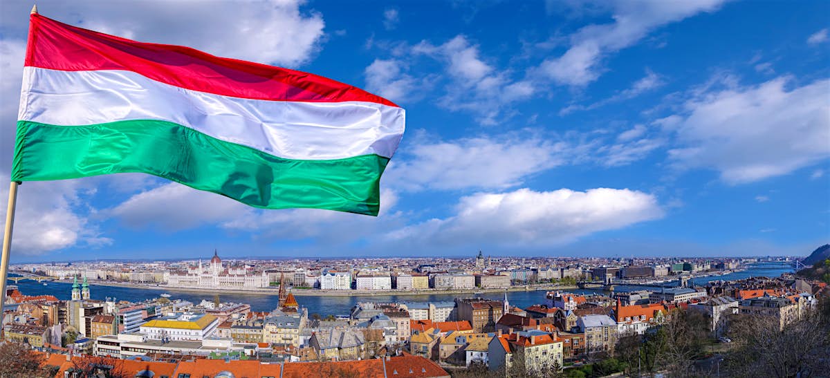 Hungary flag: its meaning, history and design – Lonely Planet