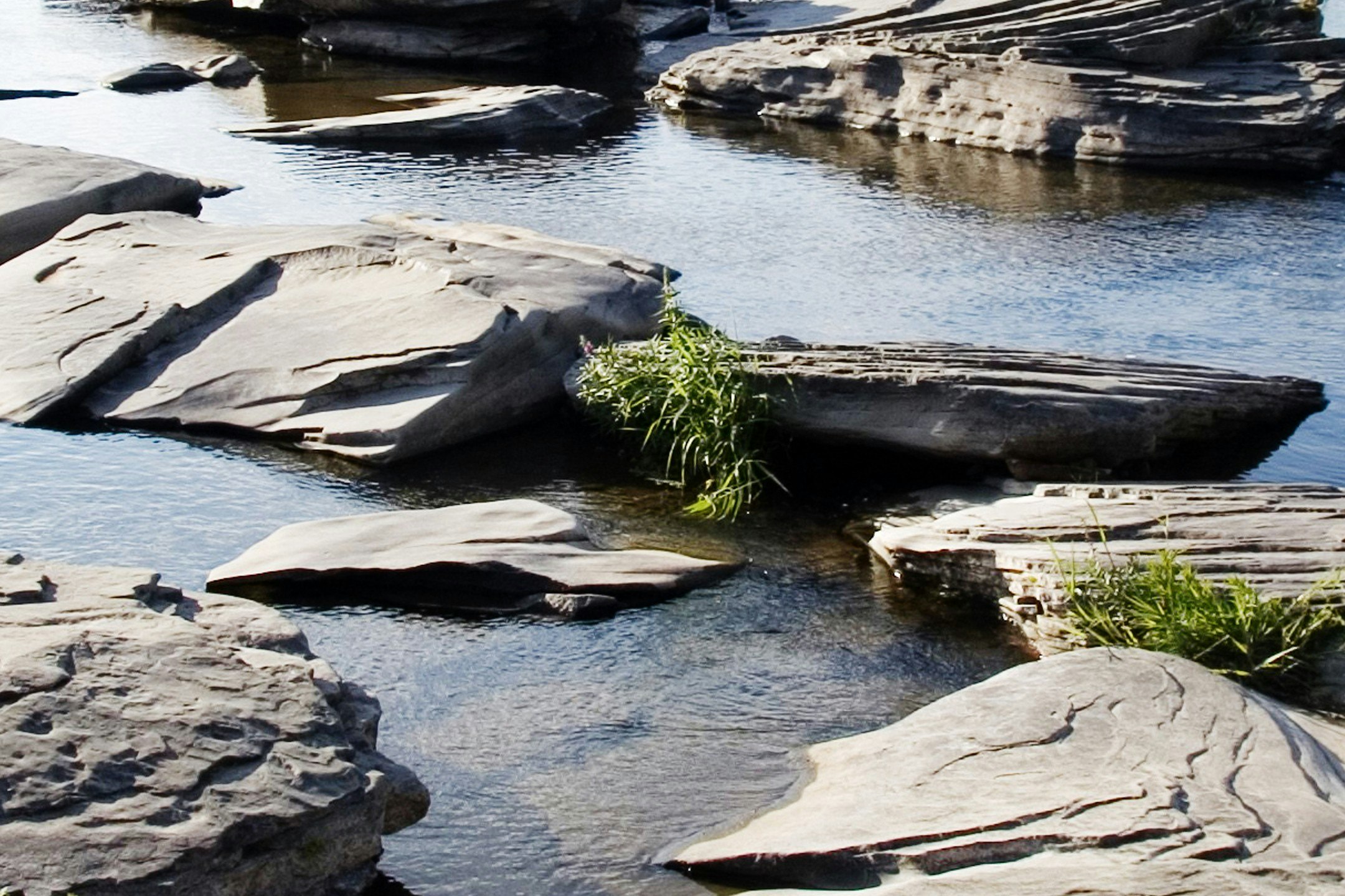  Rcoks in the river at Upper Delaware Scenic & Recreational River