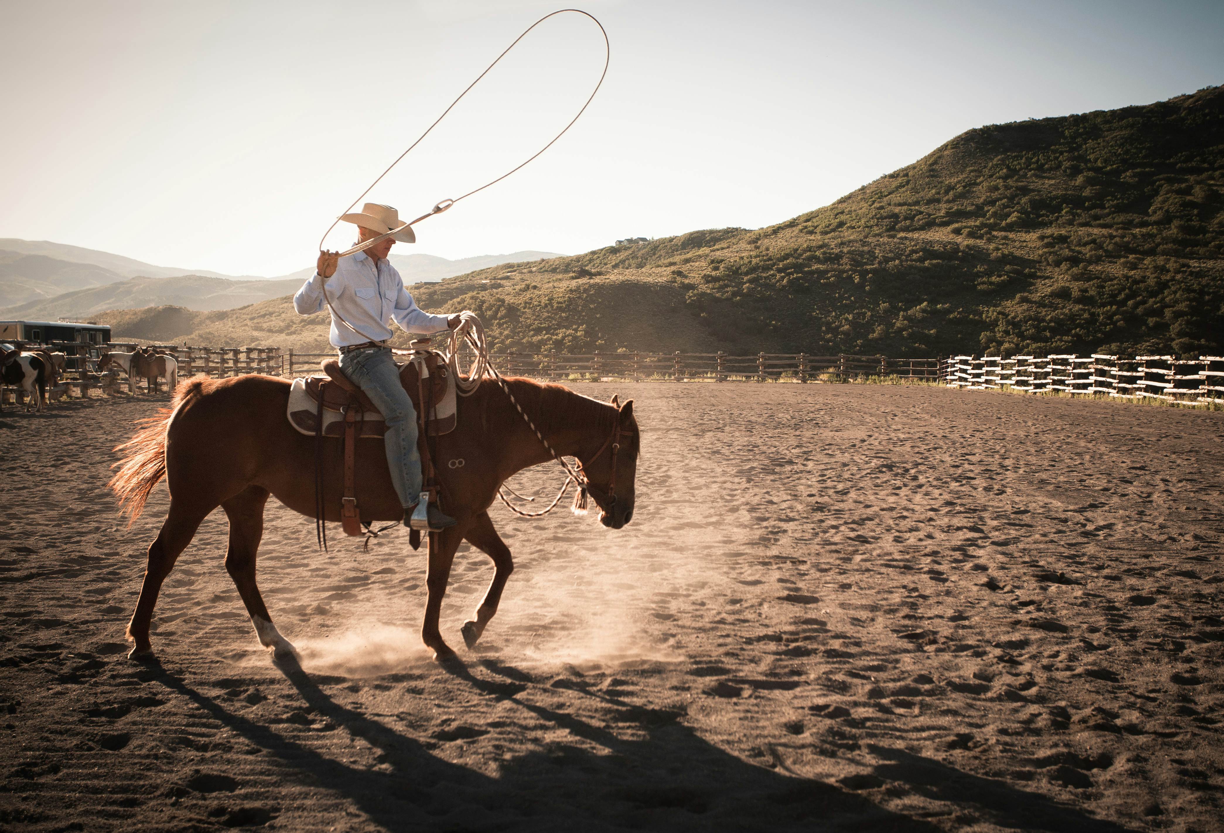 These Western ranches will help you learn the ropes © The Lodge at Blue Sky, Auberge Resorts Collection