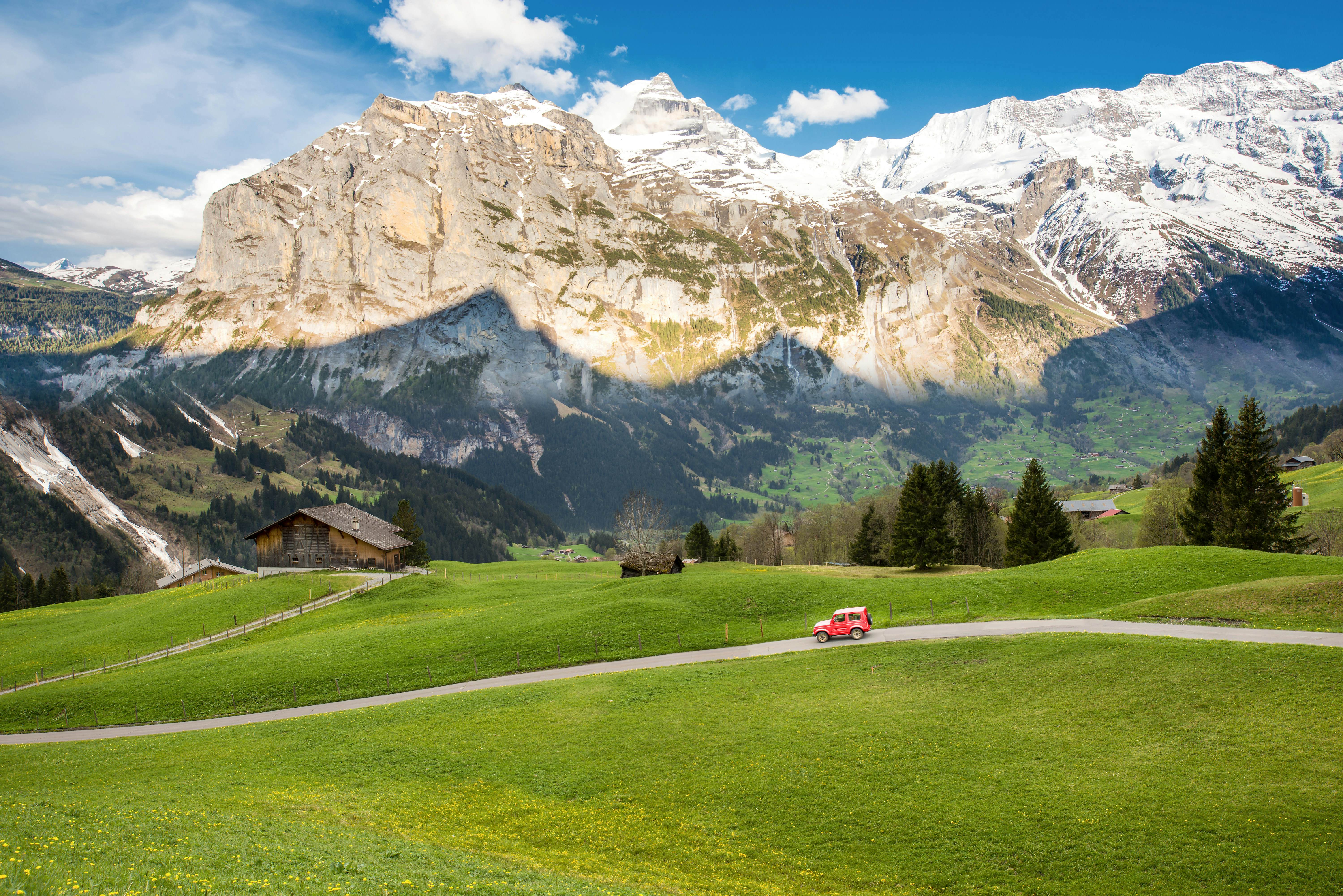 Best road trips in Switzerland