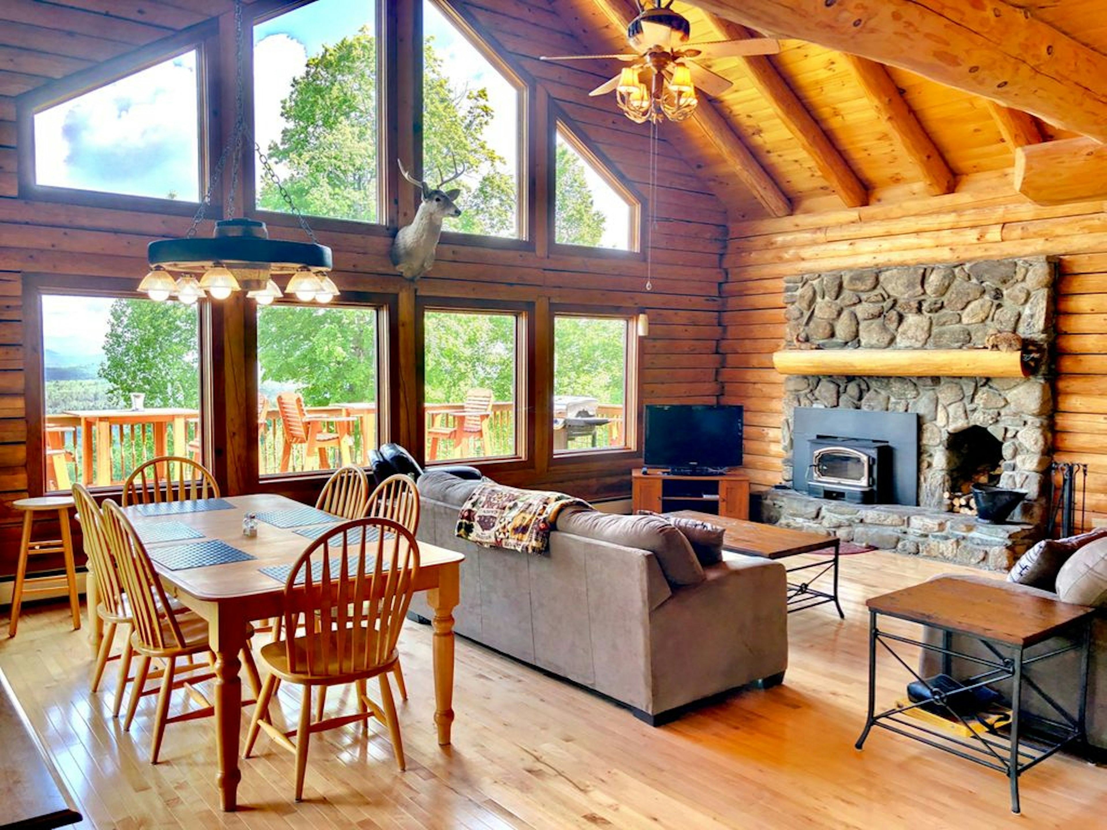 A light-filled living room in a New Hampshire cabin