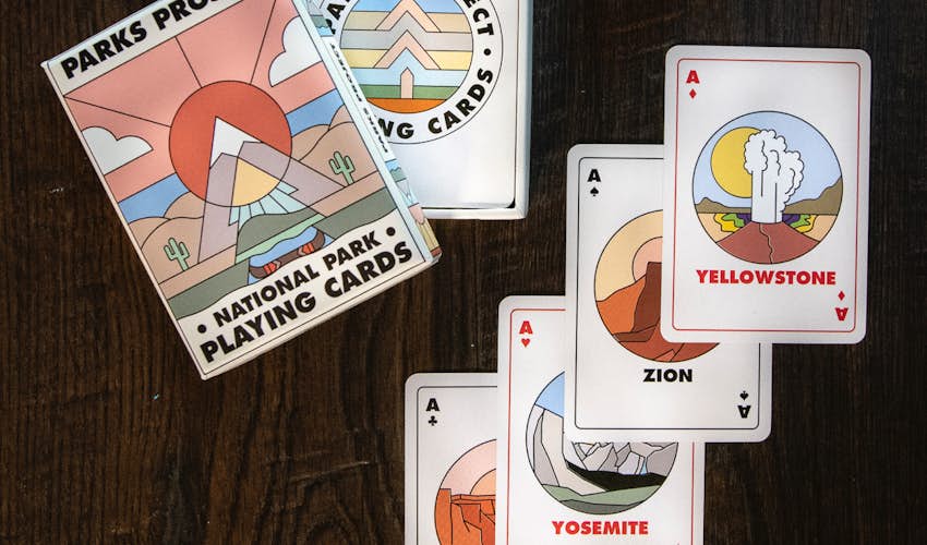 These minimalist playing cards benefit America's National Park system.