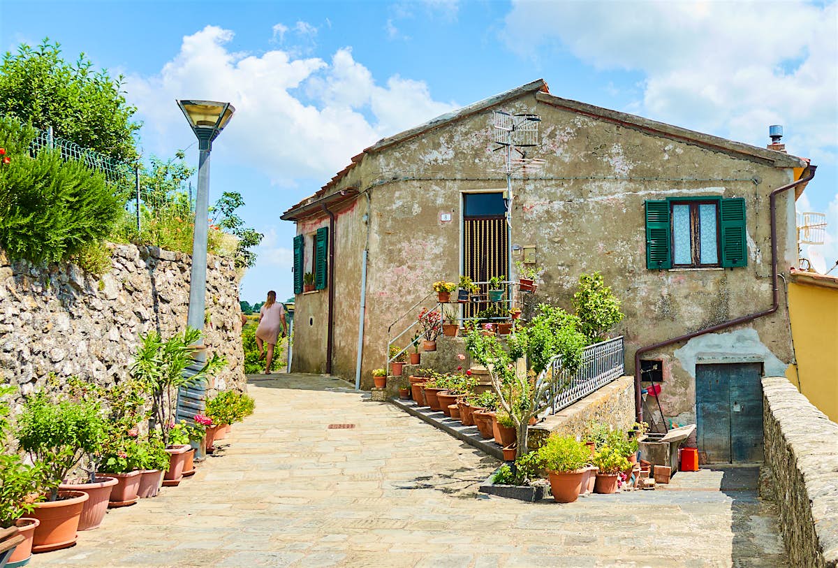 The Italian towns where you can bid €1 on a house - Lonely Planet