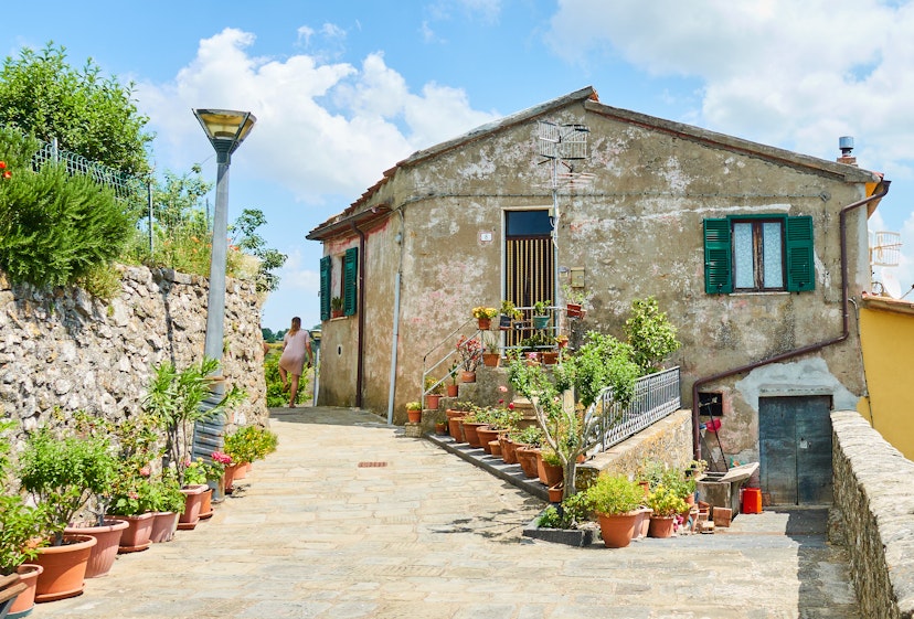 SANTO STEFANO DI SESSANIO, ITALY - JUNE 16: An old house and a cobbled street in the medieval town on June 16, 2019 in Santo Stefano di Sessanio, Italy. (Photo by EyesWideOpen/Getty Images)