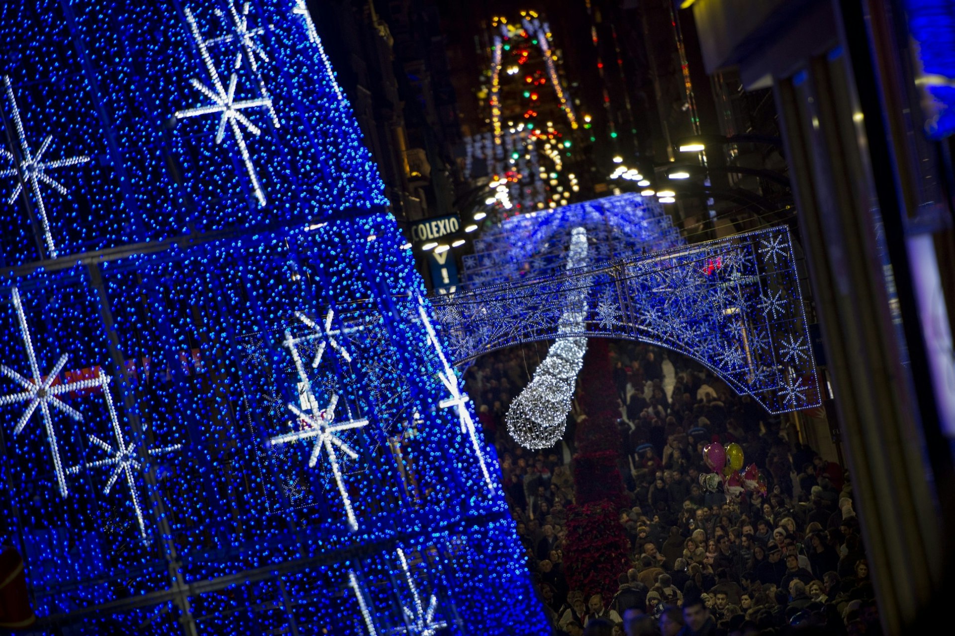 Vigo Christmas Lights 3.jpg