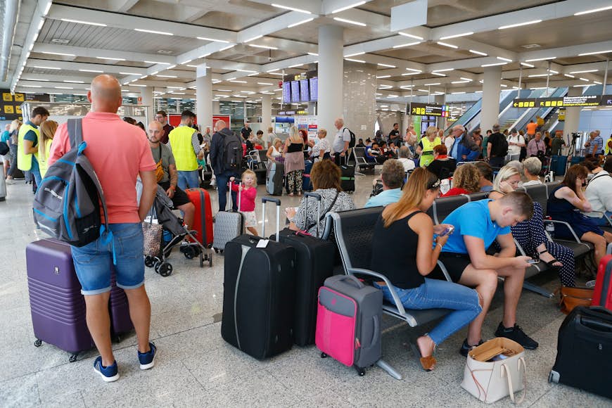 Passengers stranded in Palma de Mallorca airport