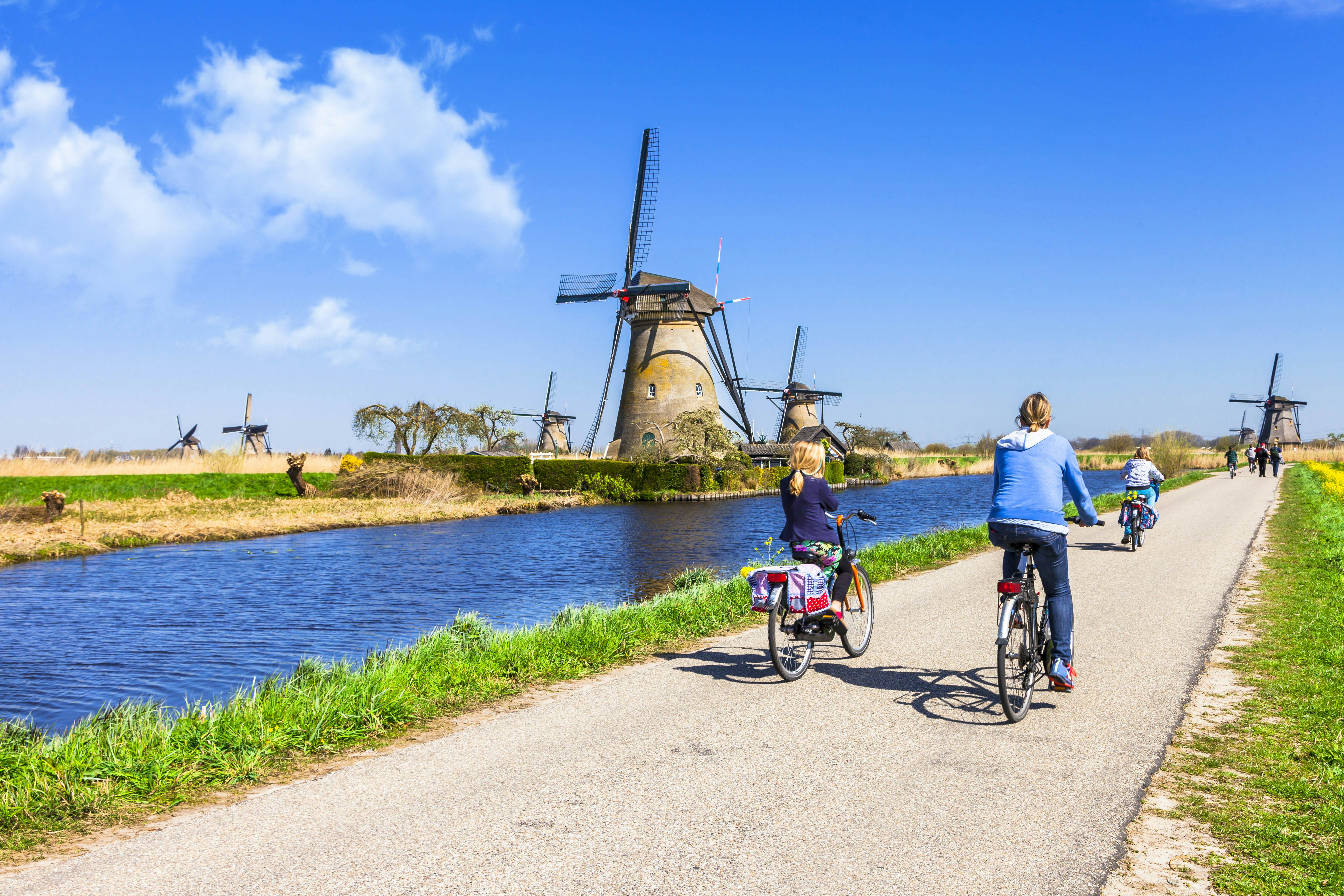 nice cycle routes near me