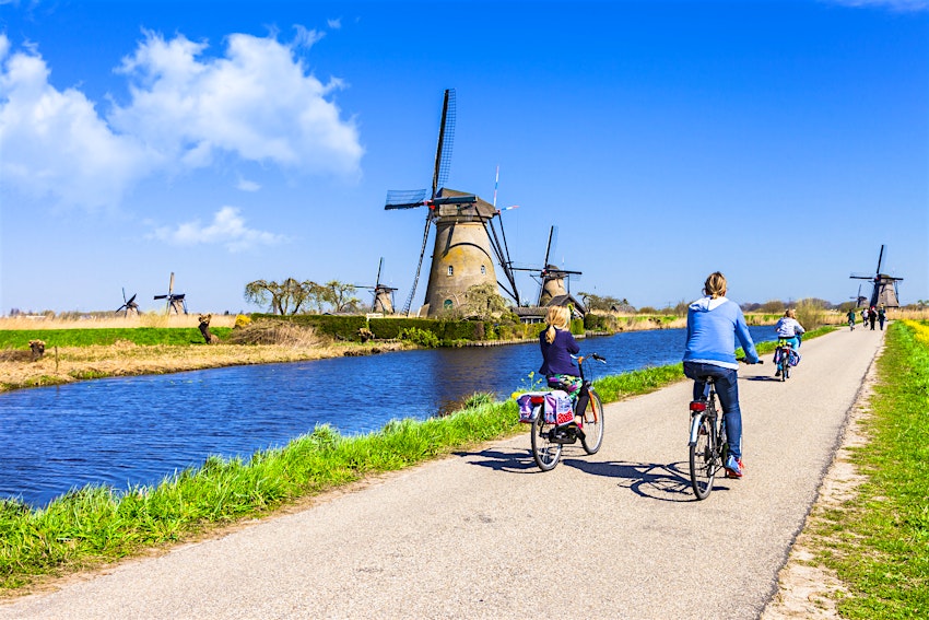 family bike tour netherlands