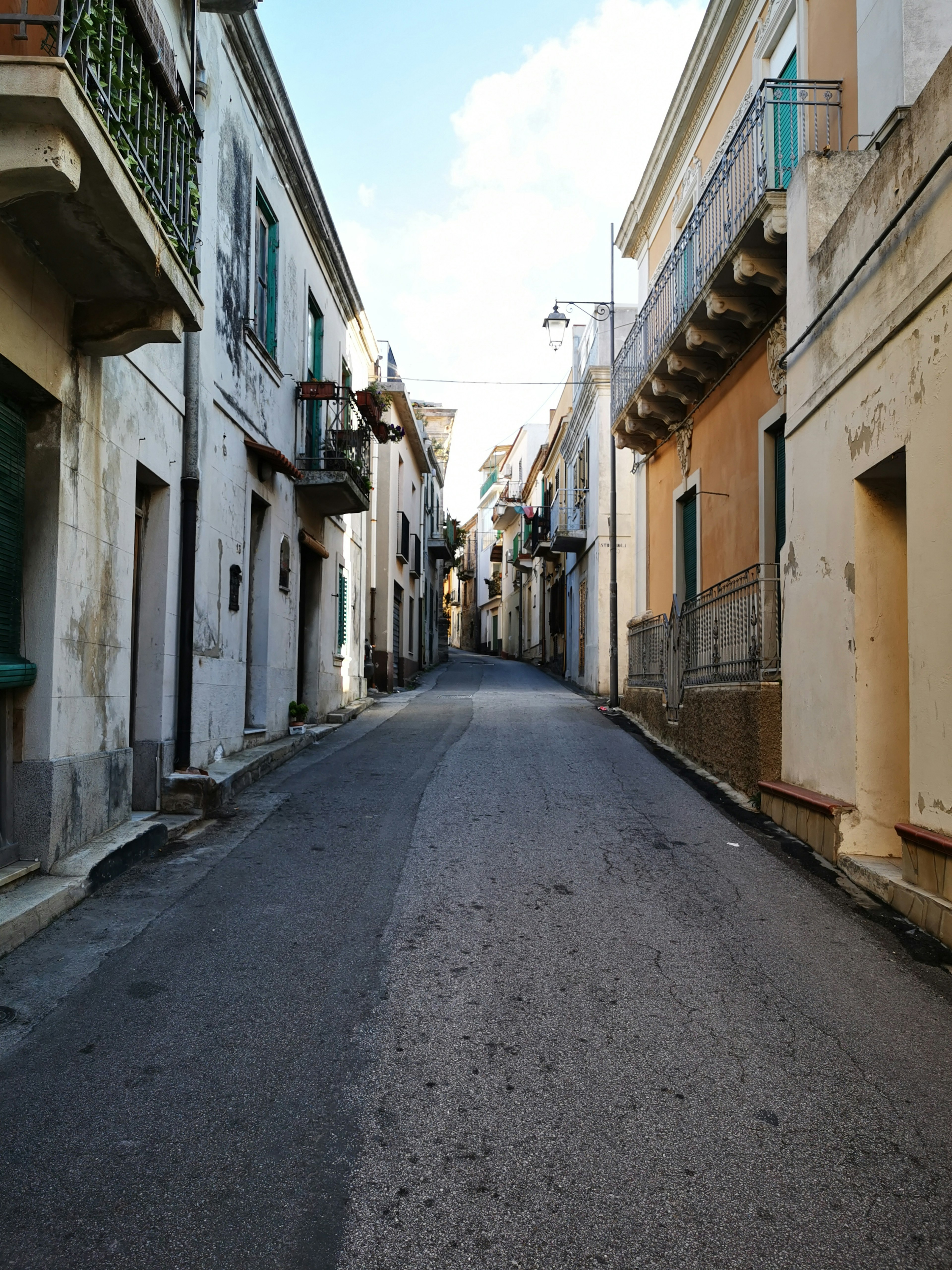 Gesso narrow alley c silvia.jpg