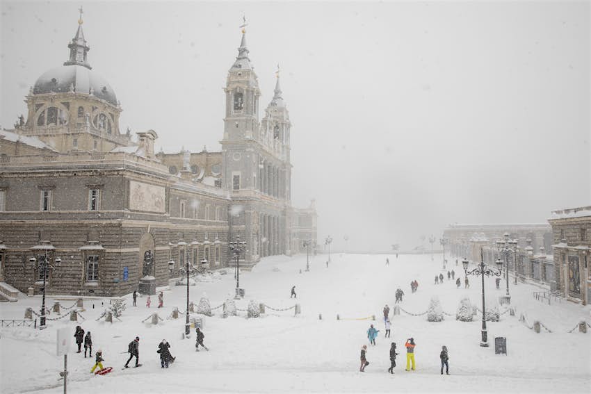 Madrid Is Blanketed By Its Heaviest Snowfall In Decades Lonely Planet