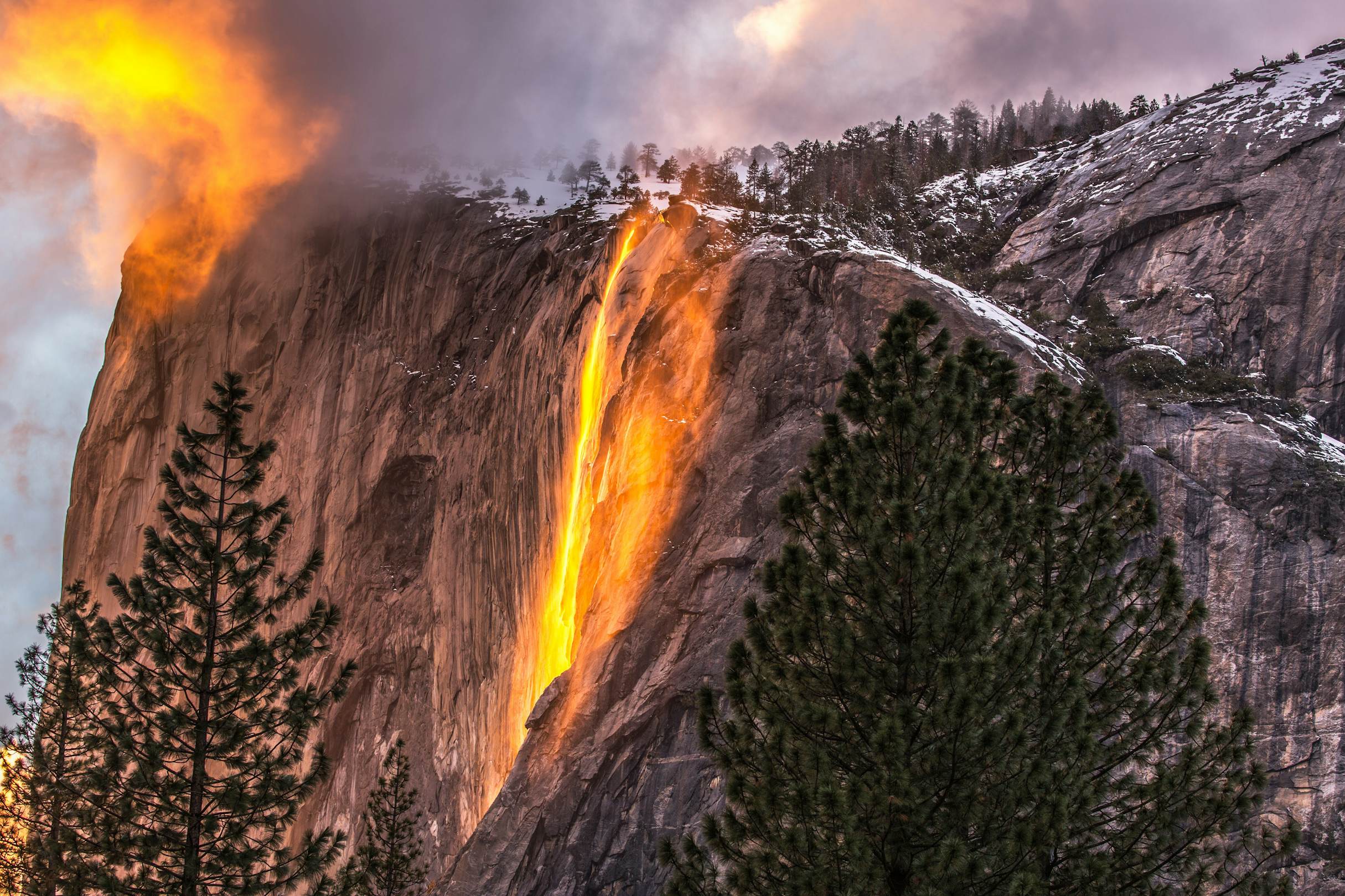 How to see the Yosemite firefall in 2023 Lonely