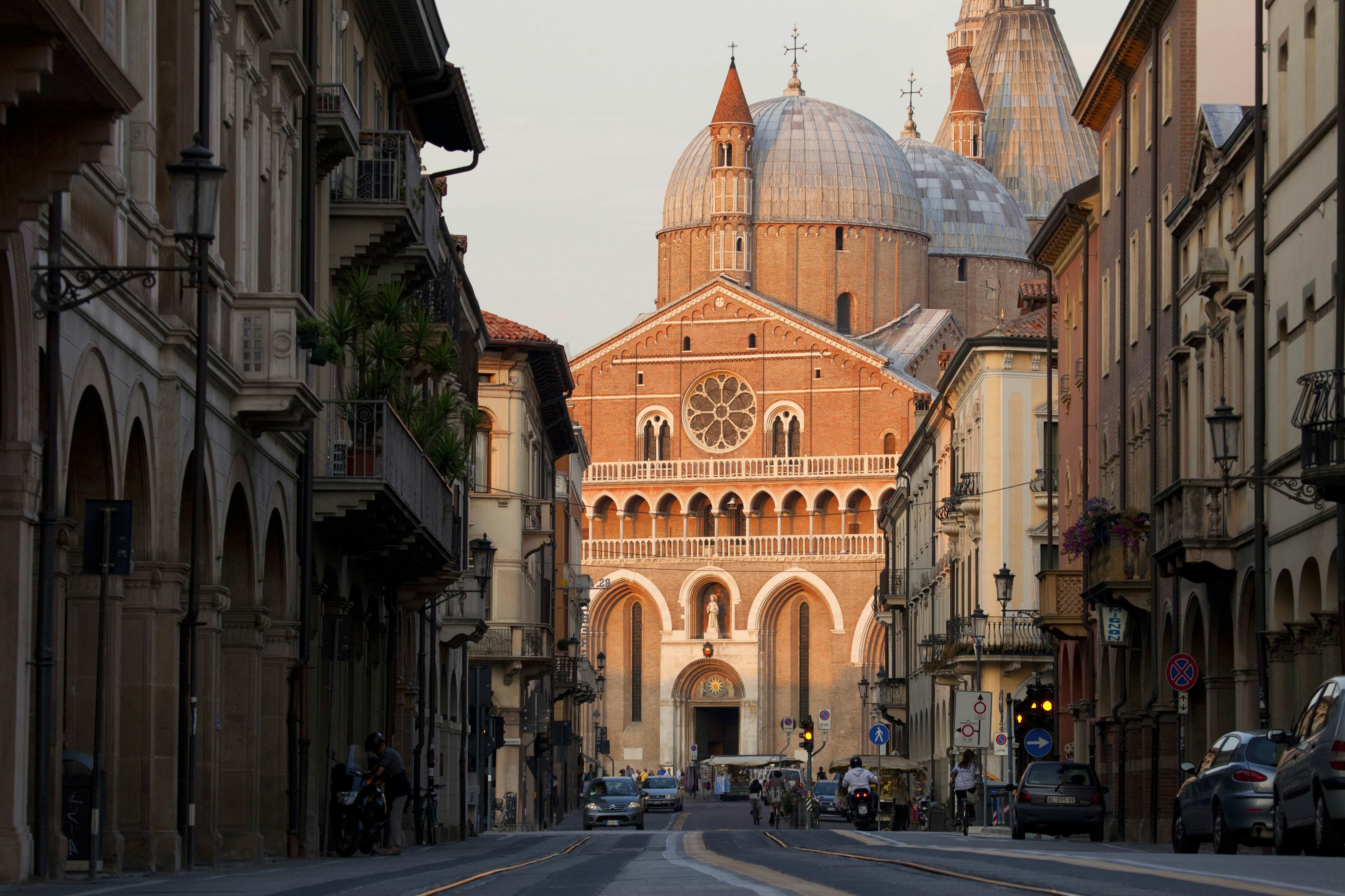 The 7 Best Day Trips From Venice - Lonely Planet