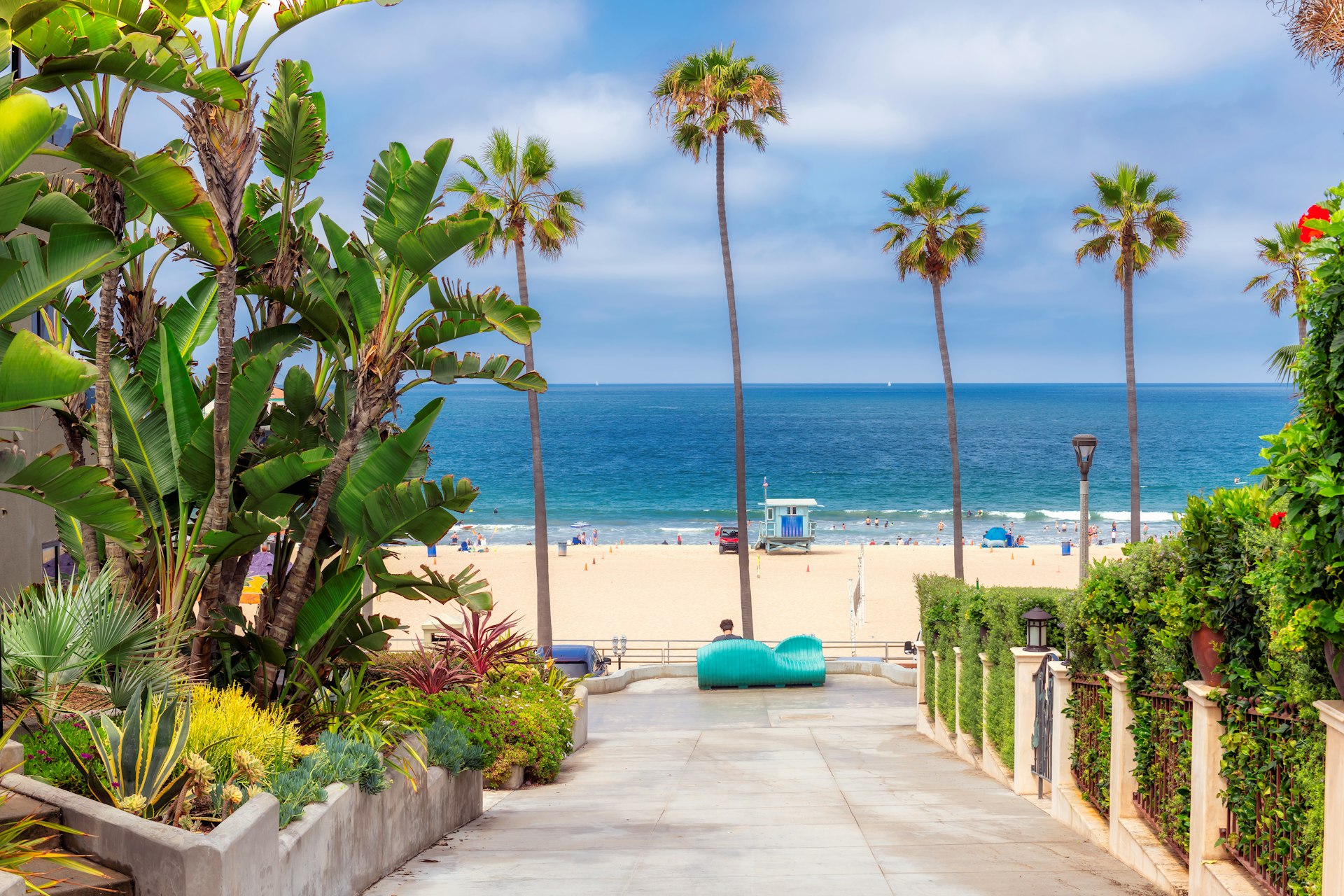 Los Angeles: glamour, beautiful beaches and culture