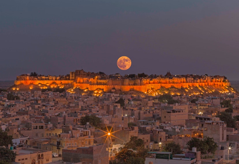 Jaisalmer- Full Moon. Jaisalmer Fort is situated in the city of Jaisalmer, in the Indian state of Rajasthan. It is believed to be one of the very few "living forts" in the world.