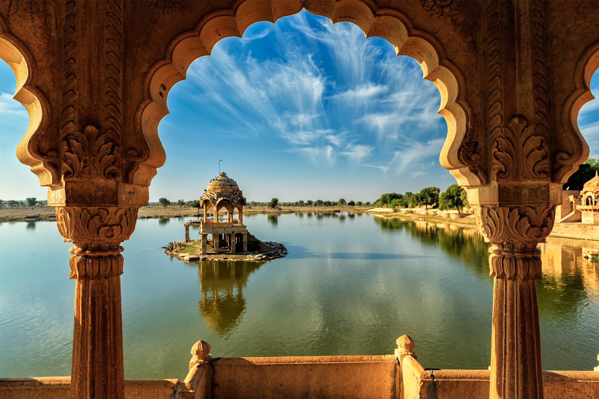 Gadi Sagar  Lake Jaisalmer ©Dmitry Rukhlenko/Shutterstock