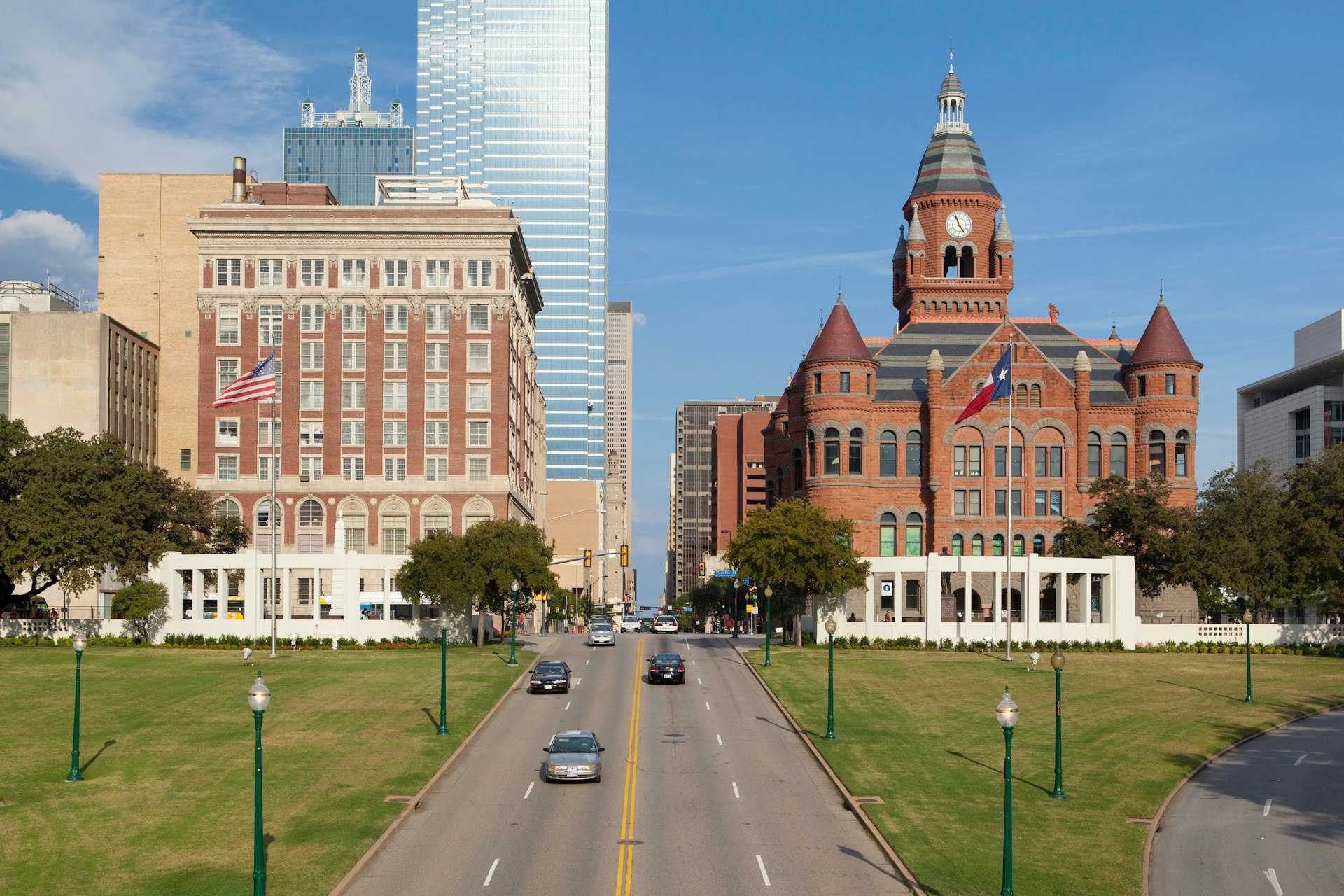 Grassy Knoll (site of Kennedy assassination), Dealey Plaza Historic District, West End, Dallas, Texas, United States of America