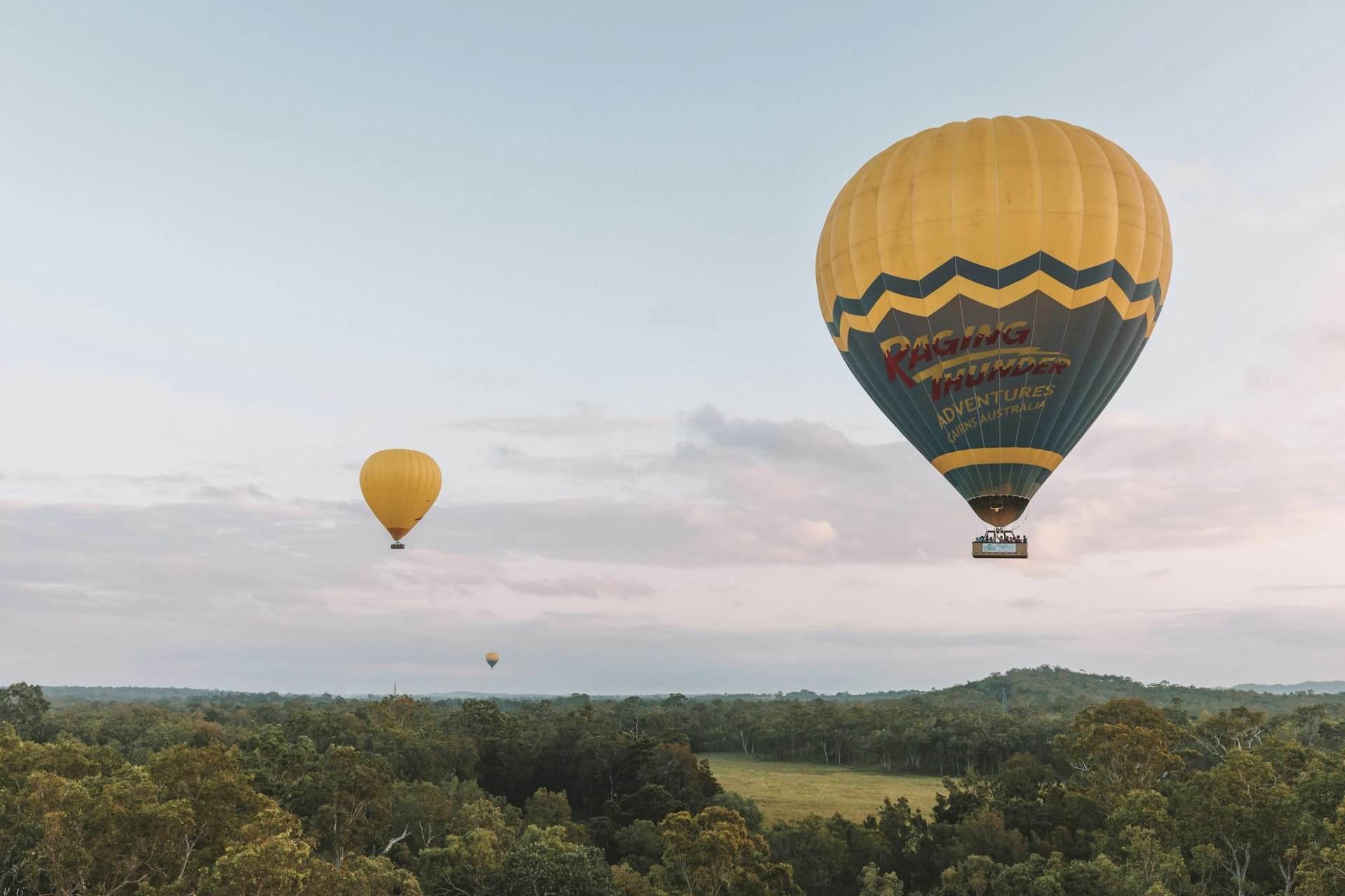 Queensland_Air_Hot_Air_Balloons.jpg