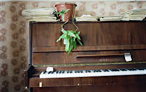 Red October piano, Ust-Nera. In the decade following the Russian Revolution, this state-owned brand was distributed all over Russia, with the Red October factory producing nearly 20,000 pianos. After perestroika, the old art of Russian piano-making fell