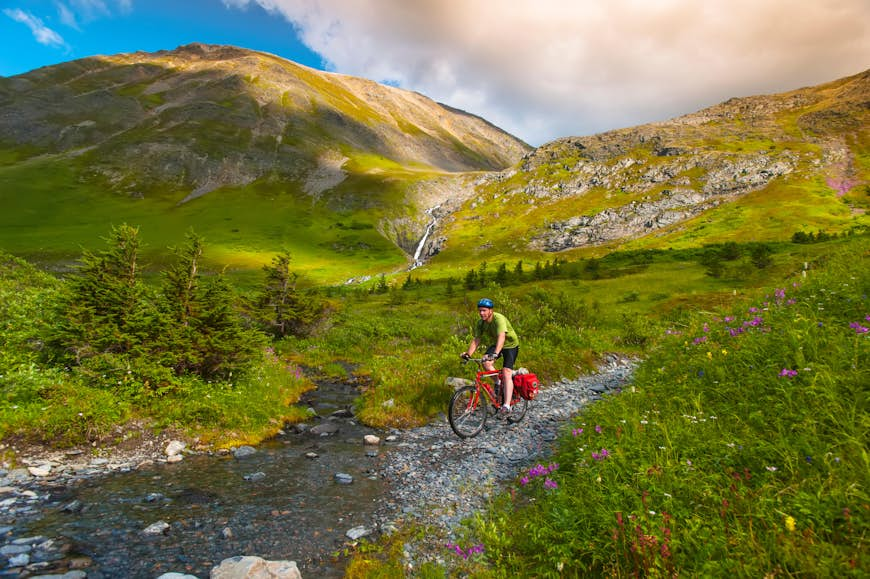 The 10 best day trips from Anchorage - Lonely Planet