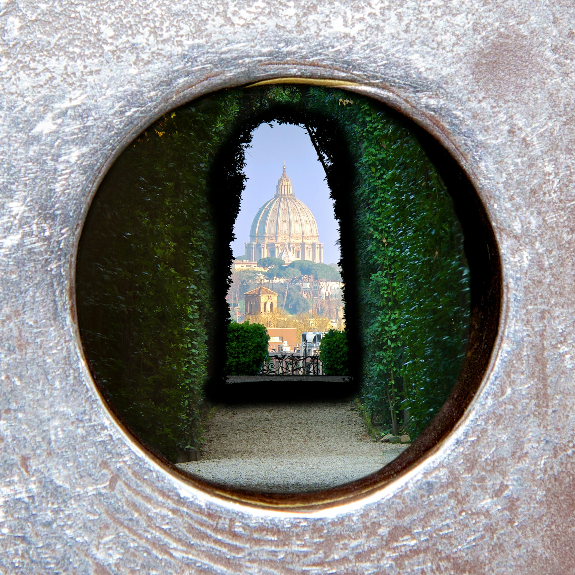 A view of St Peter's Basilica from the keyhole on Aventino Hill