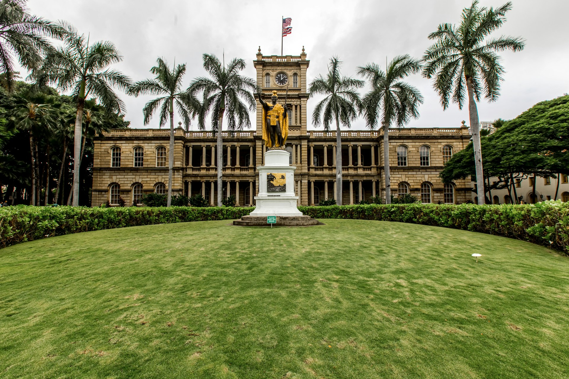 AliÊ»iolani Hale building in Hawaii