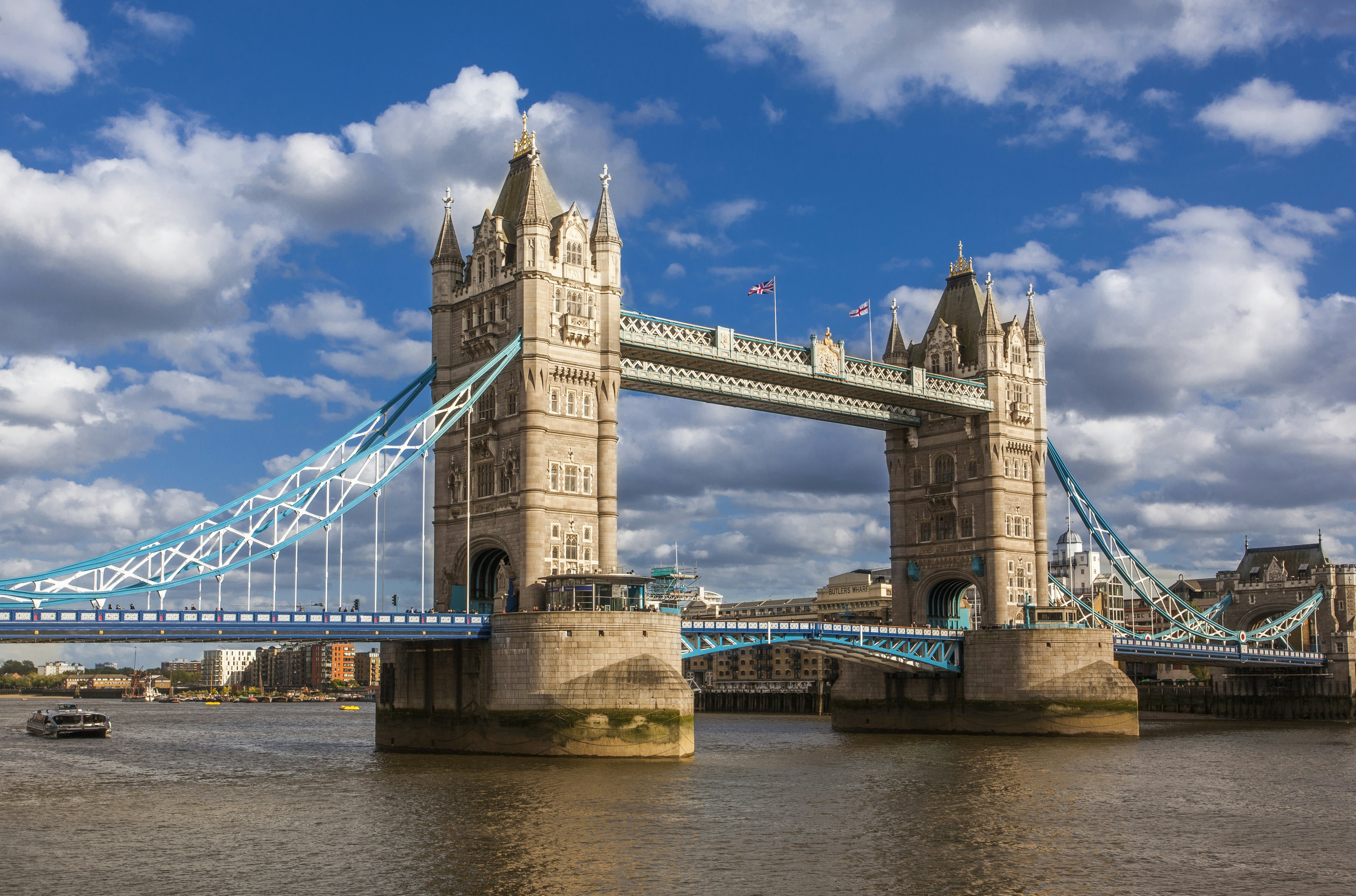 London Bridge over Thames River.