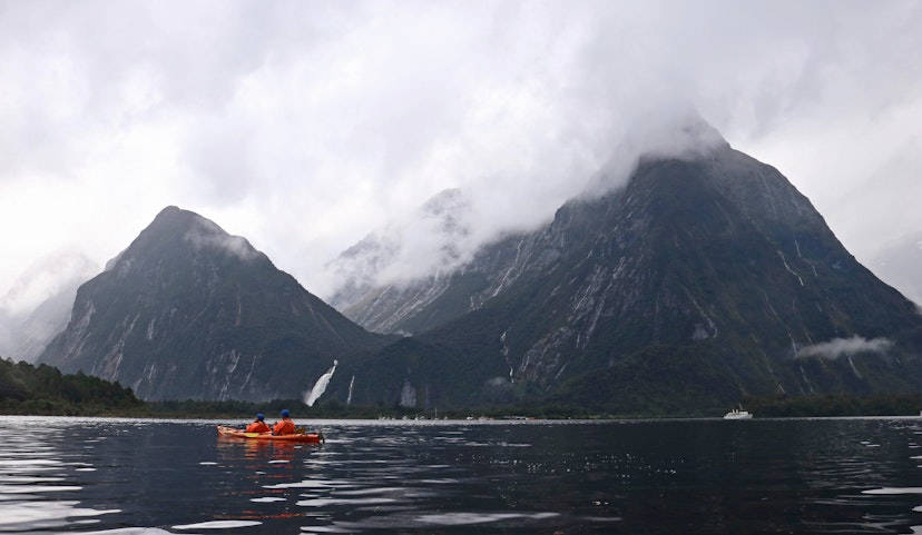 Kayaking, Milford Sound, Fiordland National Park, South Island, Fiord